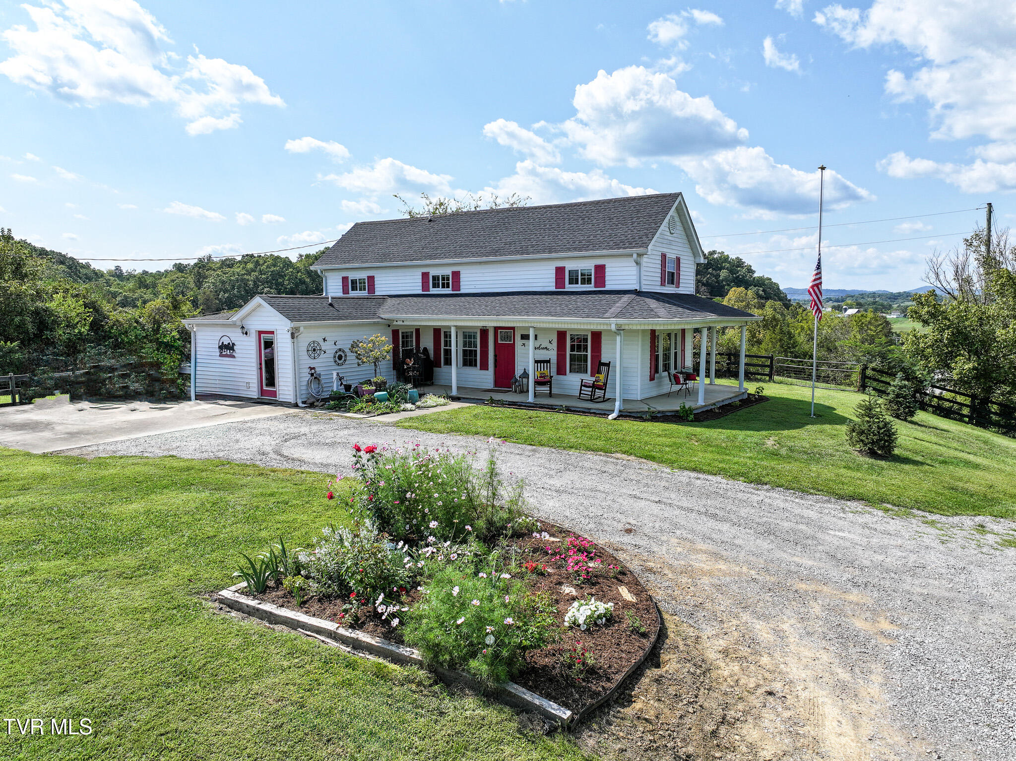 Greeneville, Tennessee, 37745, United States, 3 Bedrooms Bedrooms, ,3 BathroomsBathrooms,Residential,For Sale,2039547