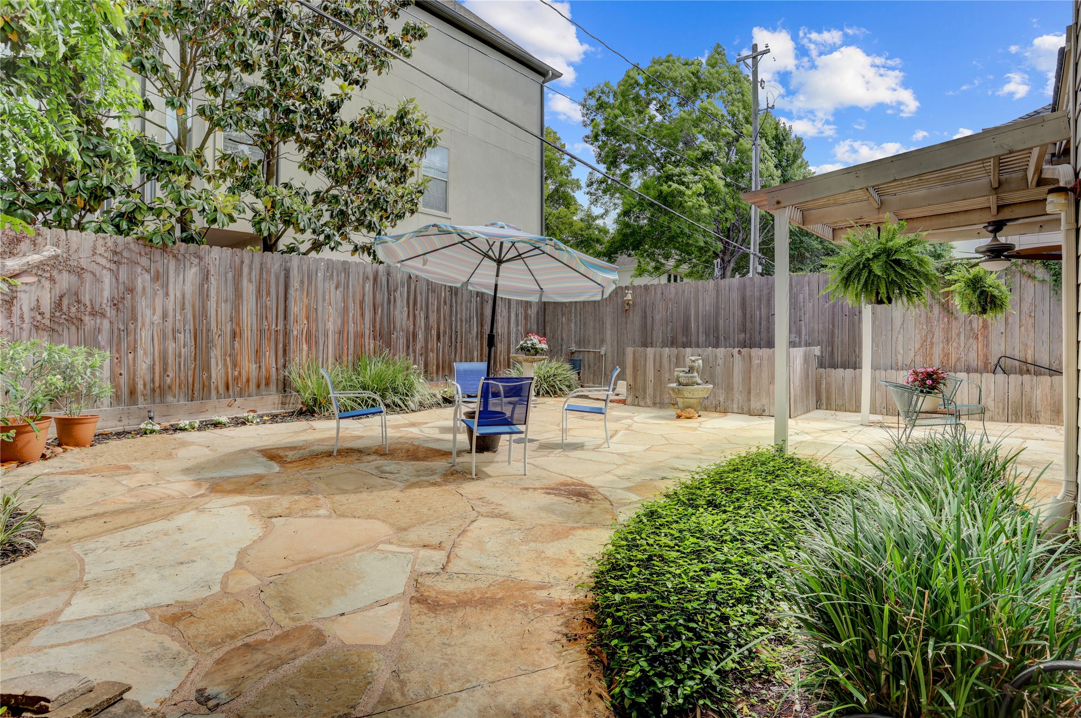  4024 Lanark Lane - 物件實景