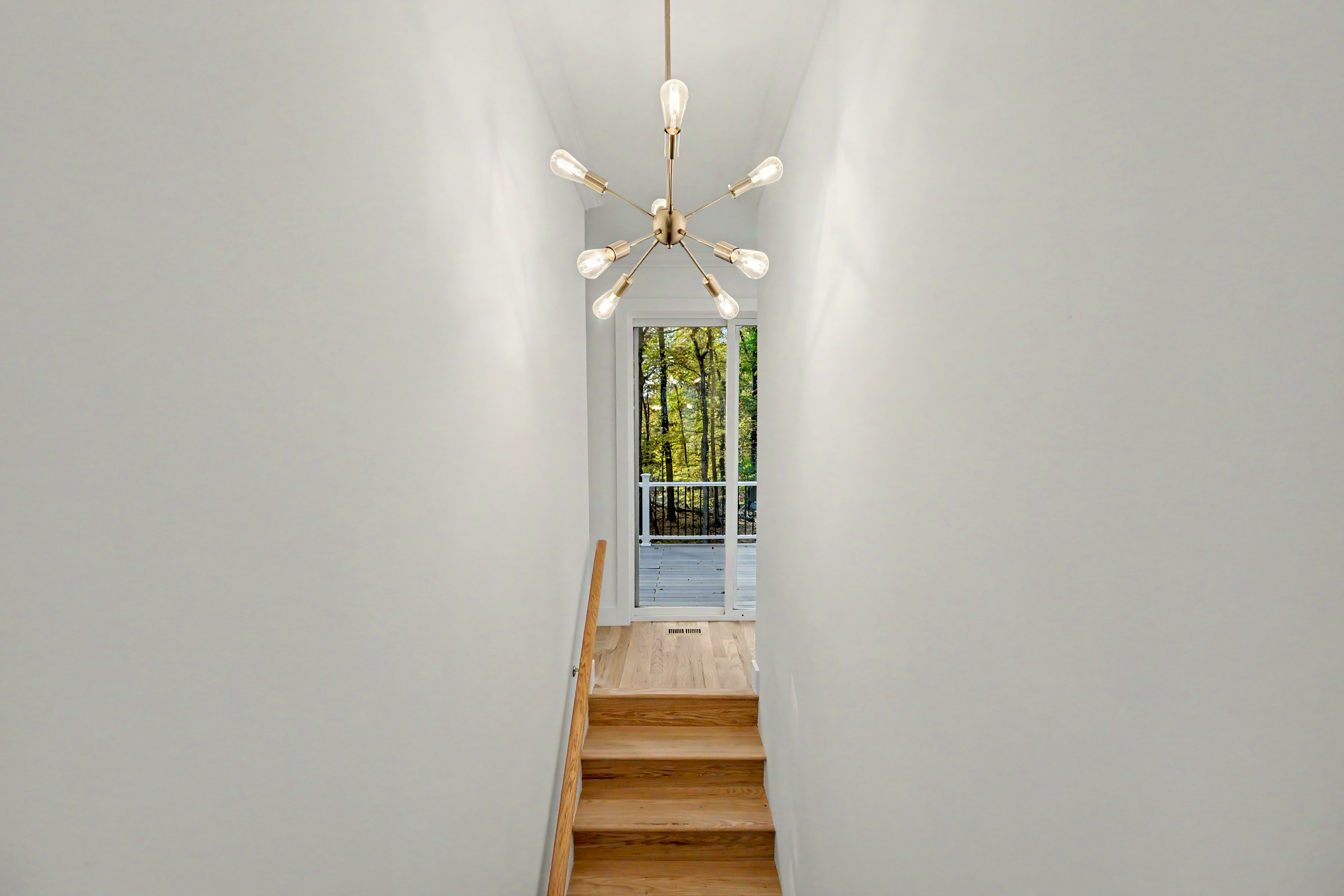  18 Laurel Road - 物件實景