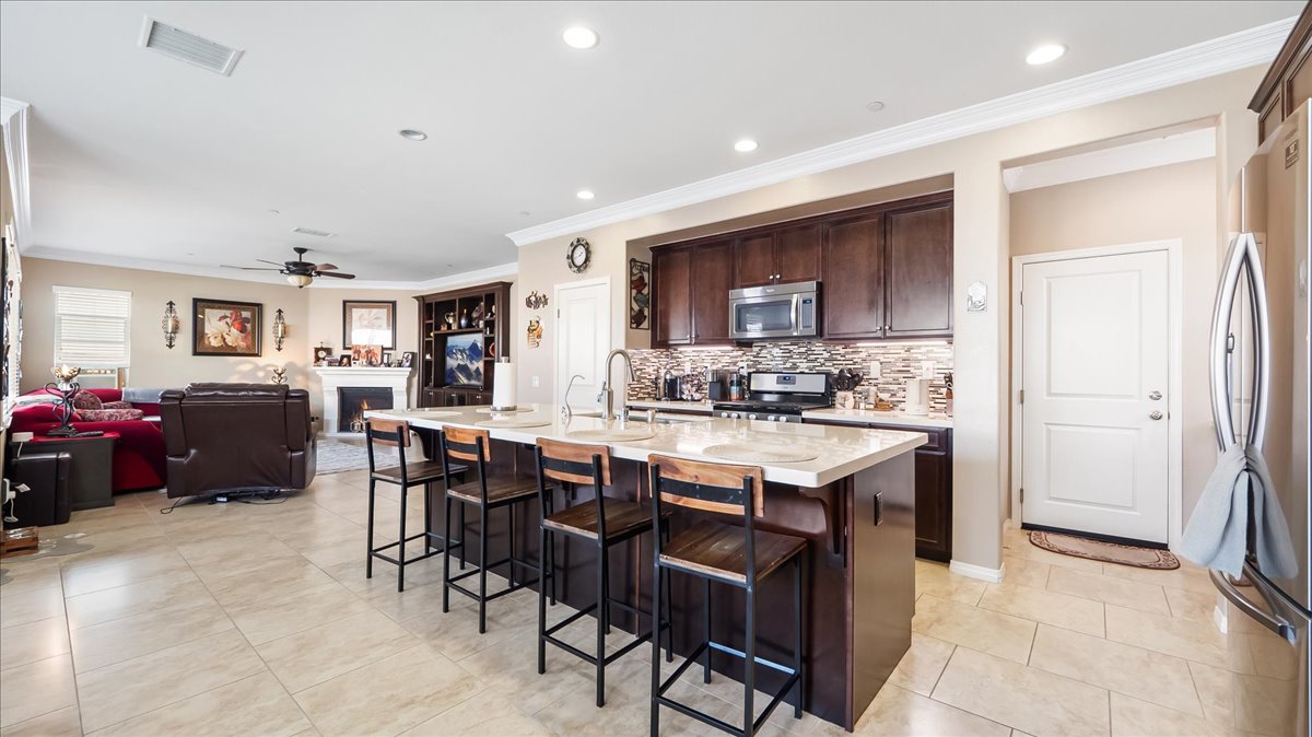 San Bernardino, California, 92407, United States, 4 Bedrooms Bedrooms, ,3 BathroomsBathrooms,Residential,For Sale,1978188