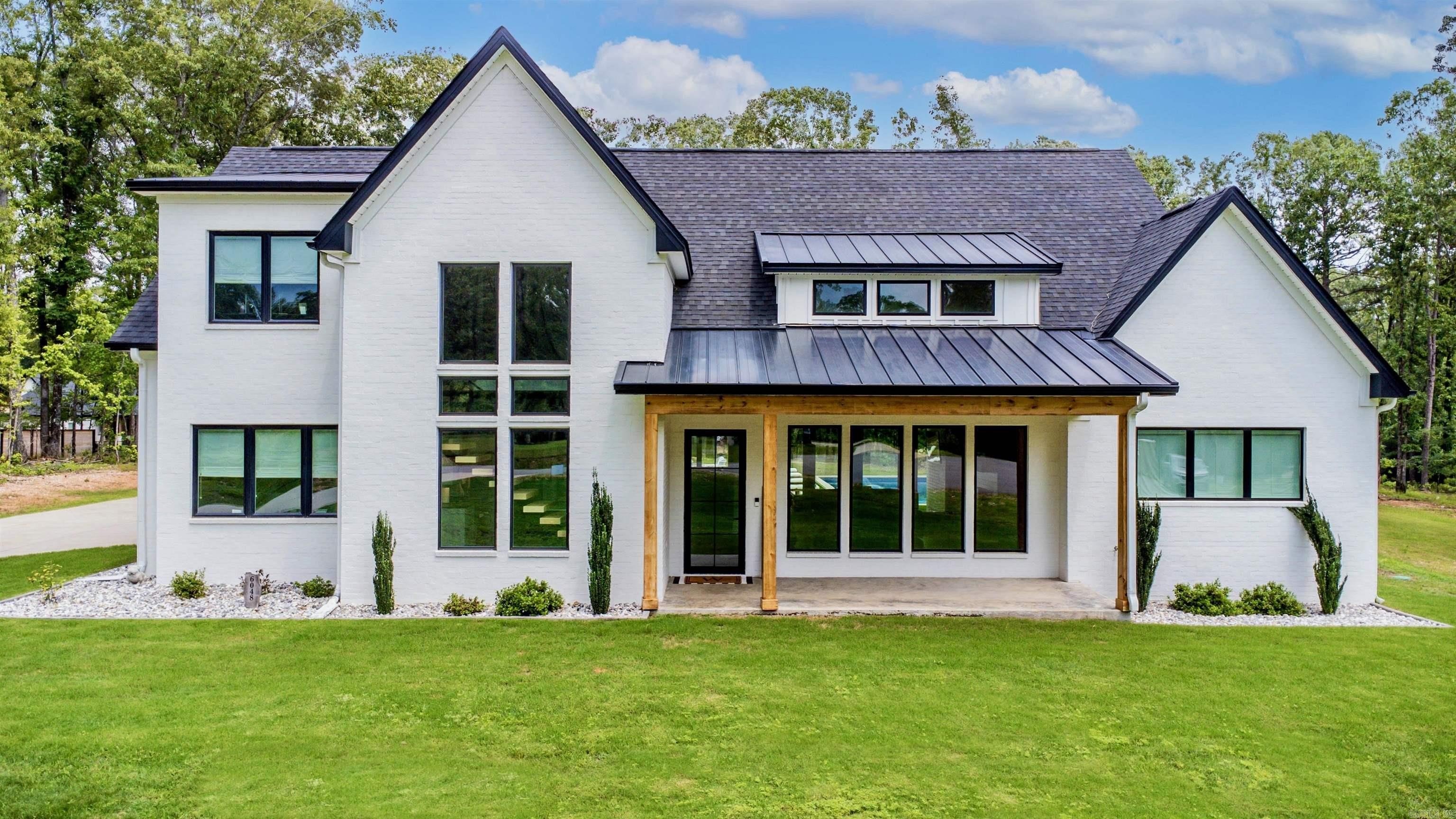 Benton, Arkansas, 72019, United States, 5 Bedrooms Bedrooms, ,3 BathroomsBathrooms,Residential,For Sale,1977708