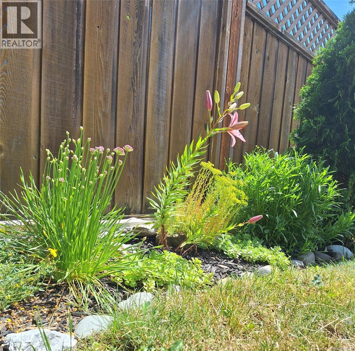 DUNCAN, British Columbia, V9L 0E1, CA, 4 Bedrooms Bedrooms, ,3 BathroomsBathrooms,Residential,For Sale,1949053