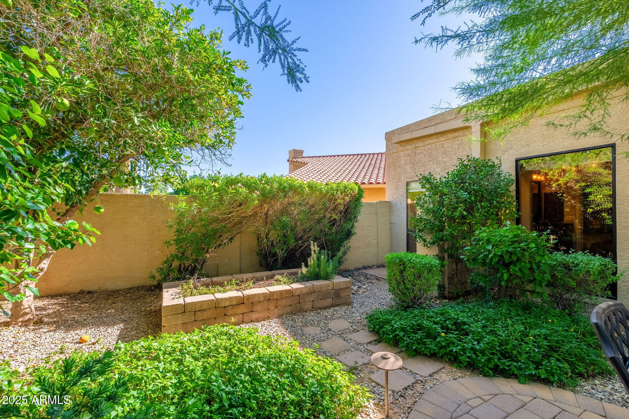 Scottsdale, Arizona, 85260, United States, 3 Bedrooms Bedrooms, ,3 BathroomsBathrooms,Residential,For Sale,1991729