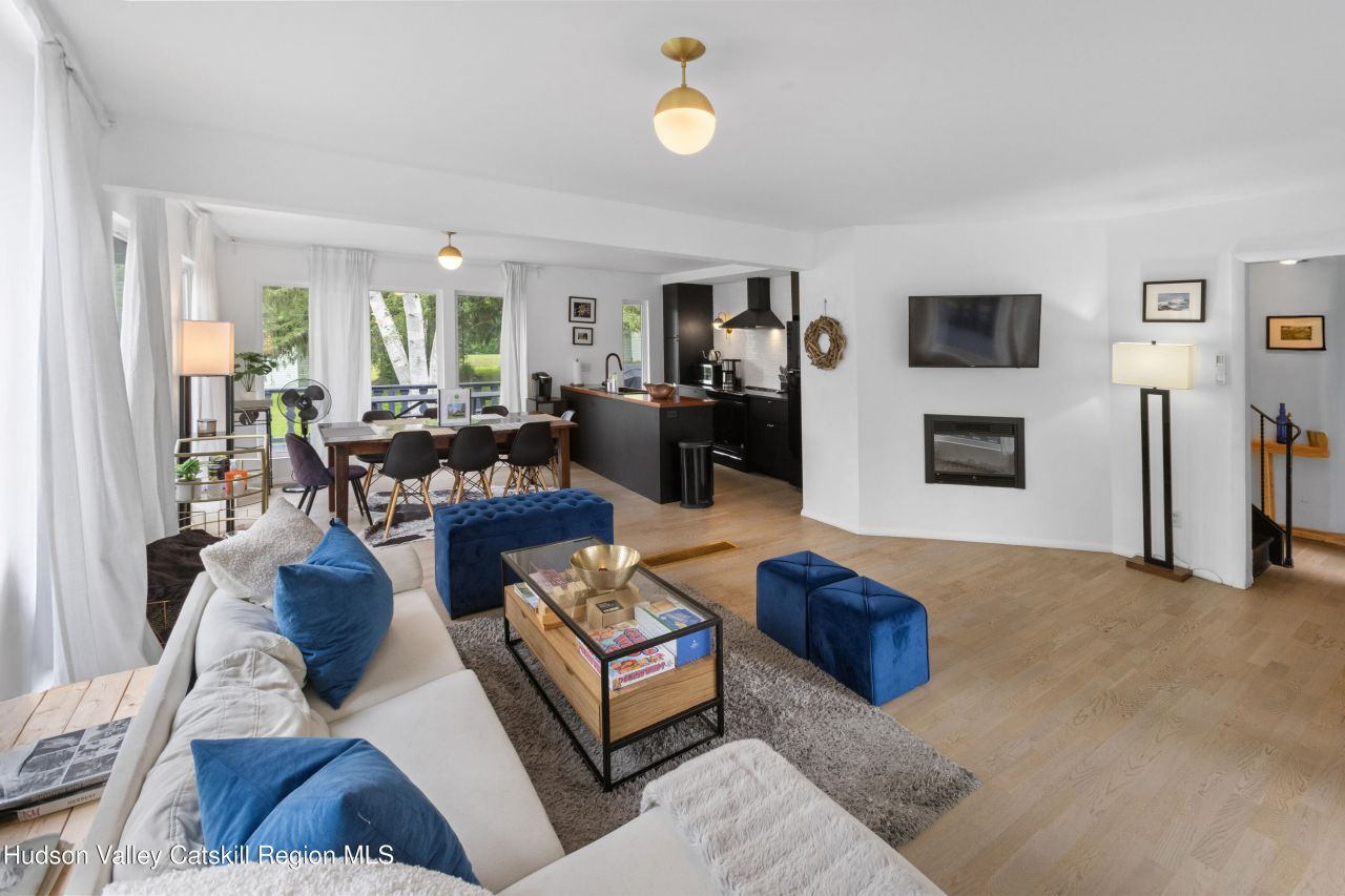 Denver, New York, 12421, United States, 4 Bedrooms Bedrooms, ,2 BathroomsBathrooms,Residential,For Sale,1890503