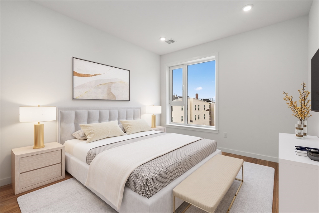 Boston, Massachusetts, 02127, United States, 2 Bedrooms Bedrooms, ,2 BathroomsBathrooms,Residential,For Sale,1901833