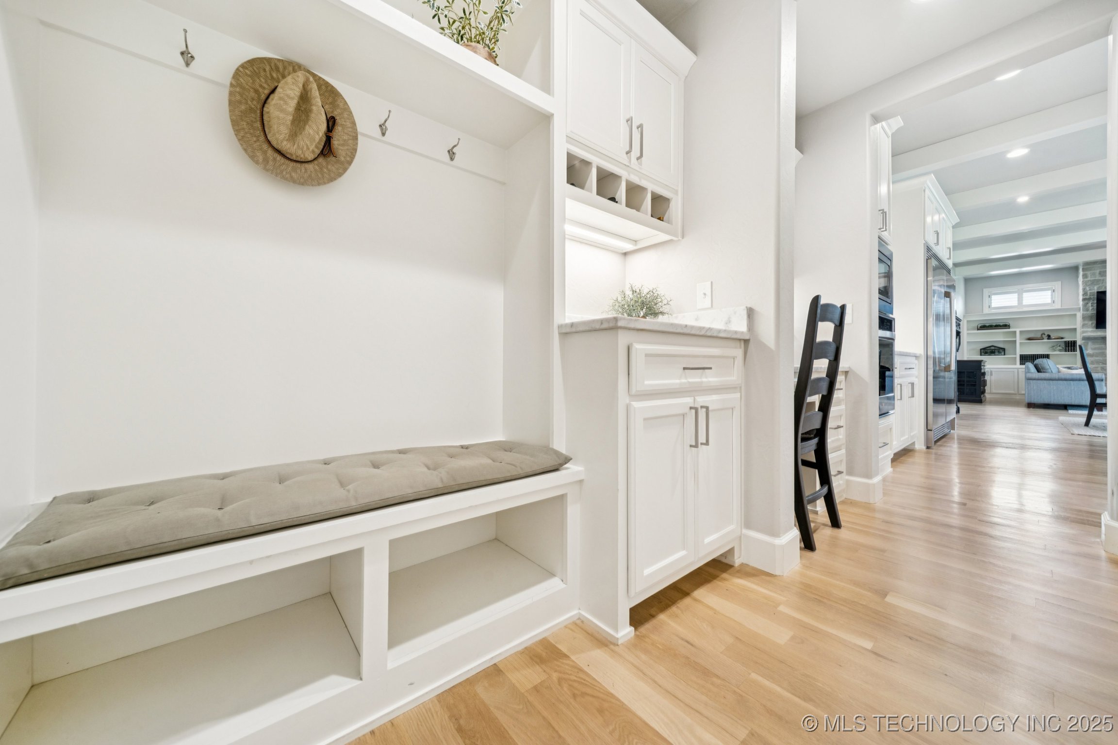 Owasso, Oklahoma, 74055, United States, 4 Bedrooms Bedrooms, ,4 BathroomsBathrooms,Residential,For Sale,1964106