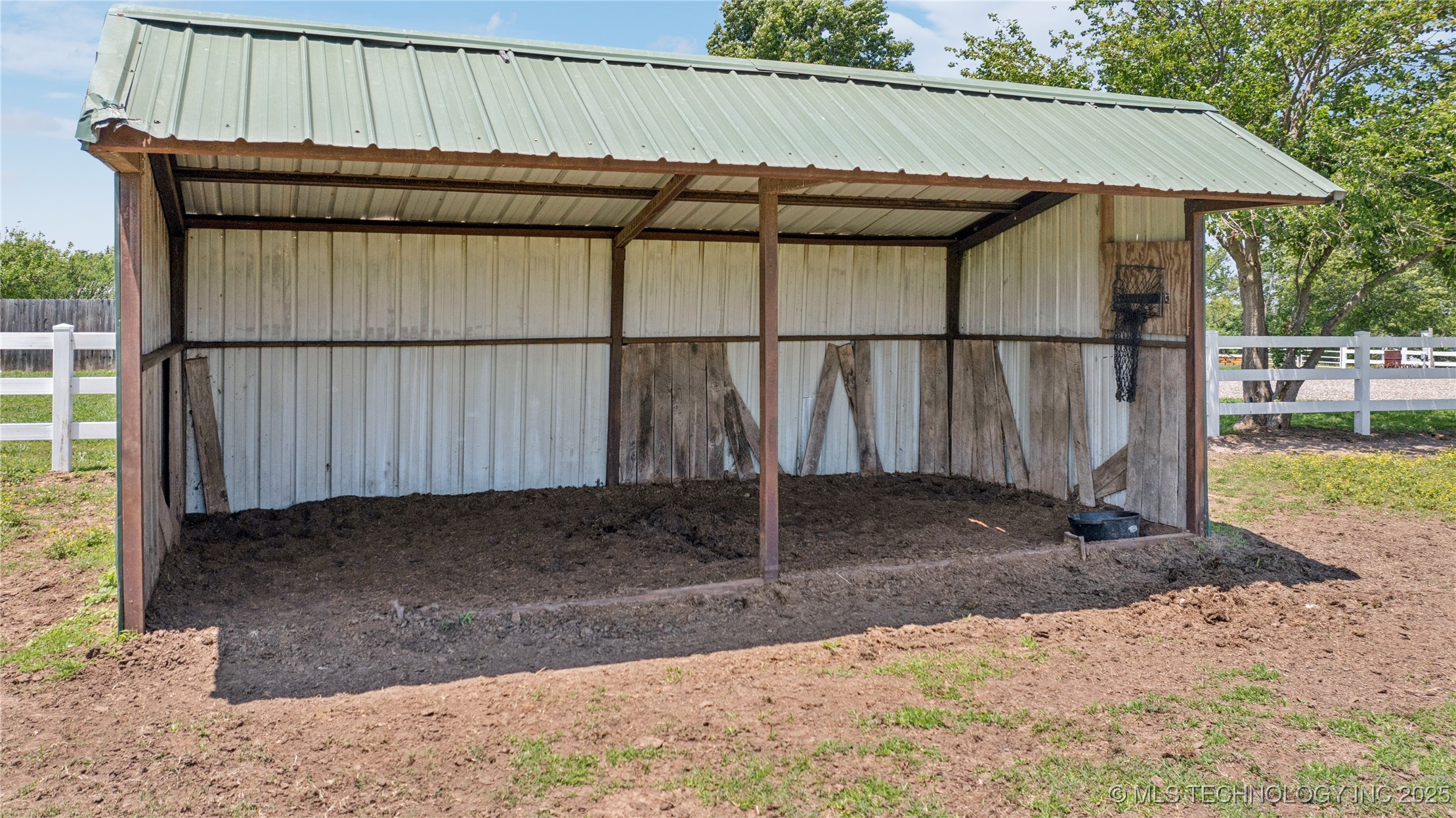 Inola, Oklahoma, 74036, United States, 3 Bedrooms Bedrooms, ,2 BathroomsBathrooms,Residential,For Sale,1848585