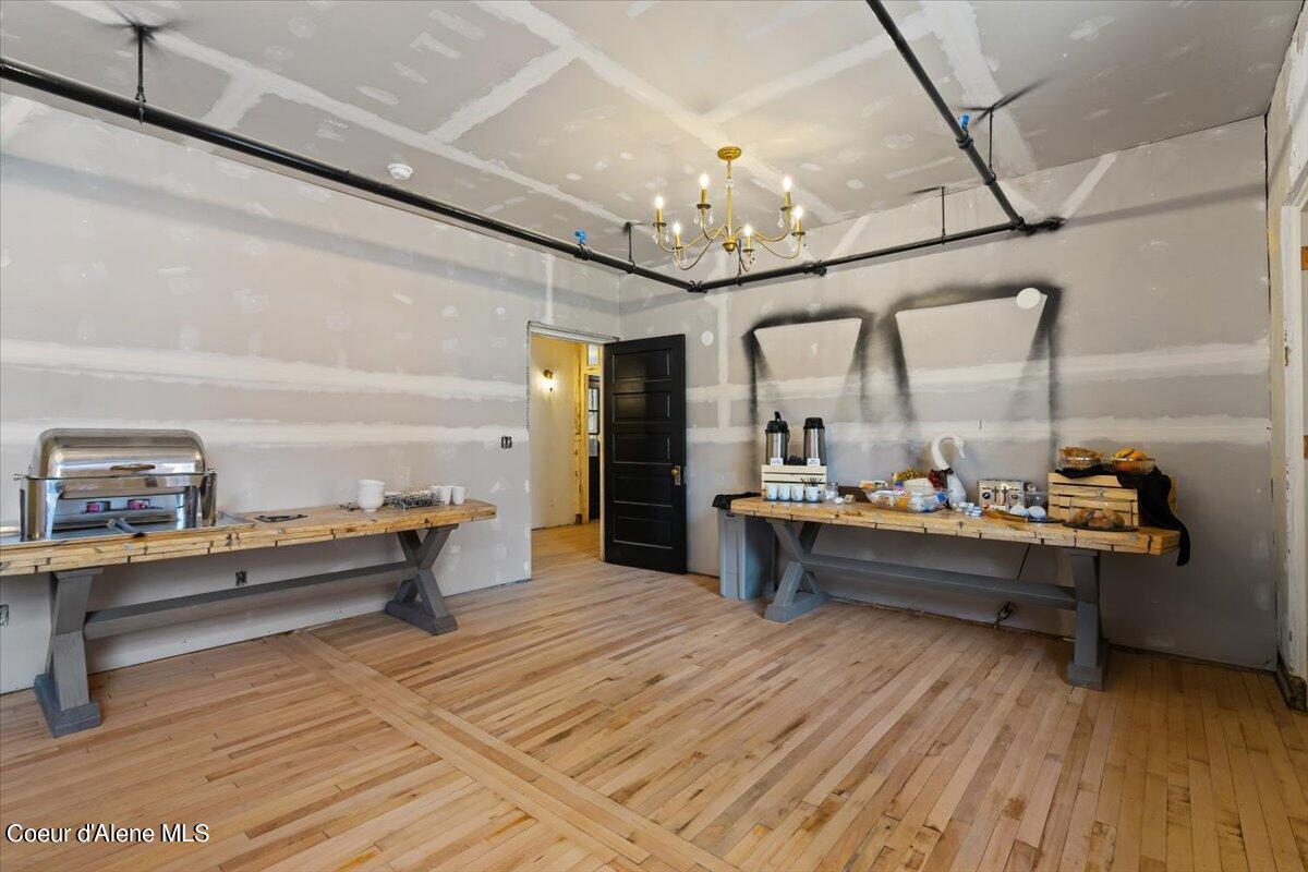 Silverton, Idaho, 83867, United States, 36 Bedrooms Bedrooms, ,Residential,For Sale,1974428