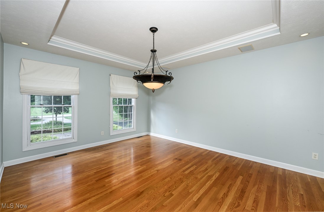 Aurora, Ohio, 44202, United States, 4 Bedrooms Bedrooms, ,4 BathroomsBathrooms,Residential,For Sale,1932632
