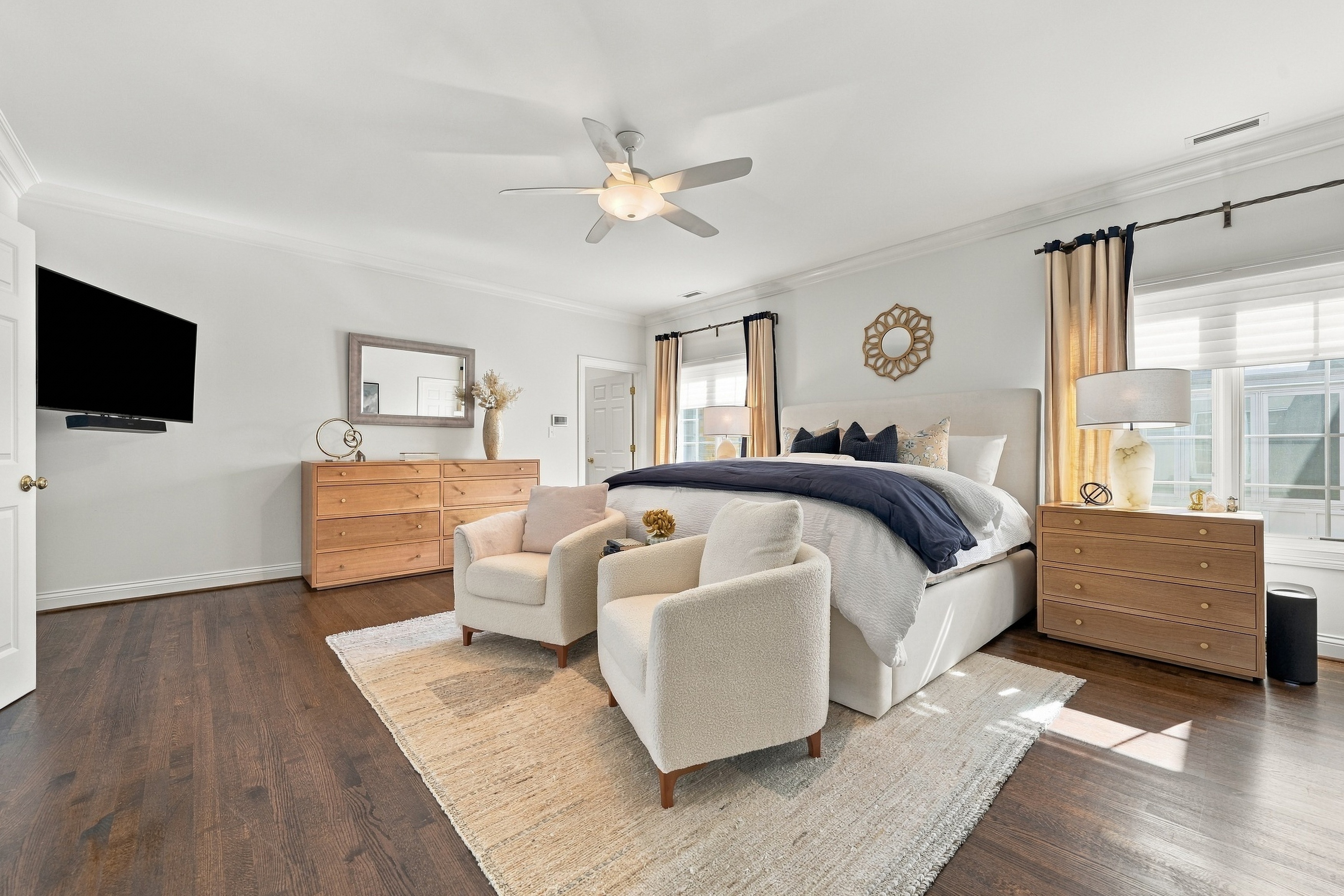  Sophisticated Clayton Home - 物件實景
