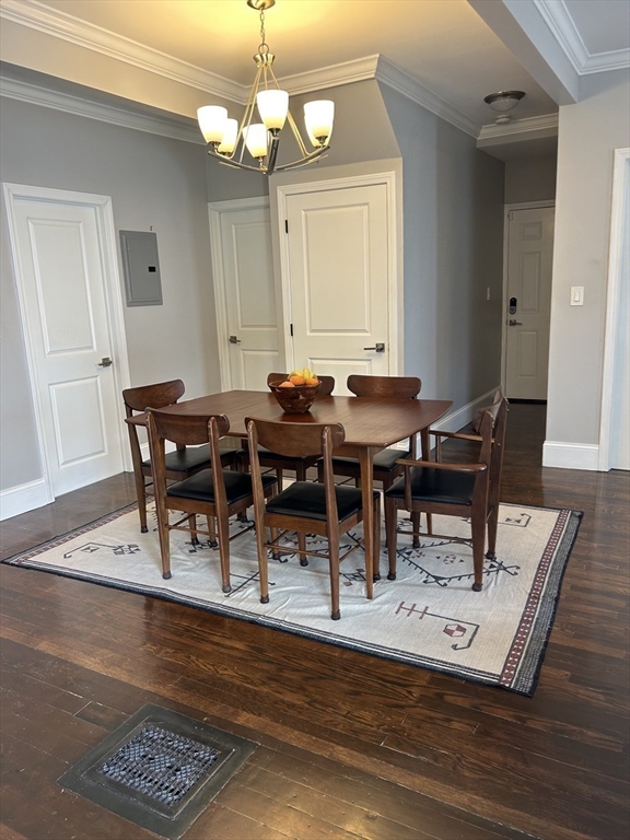 Salem, Massachusetts, 01970, United States, 3 Bedrooms Bedrooms, ,2 BathroomsBathrooms,Residential,For Sale,2049381