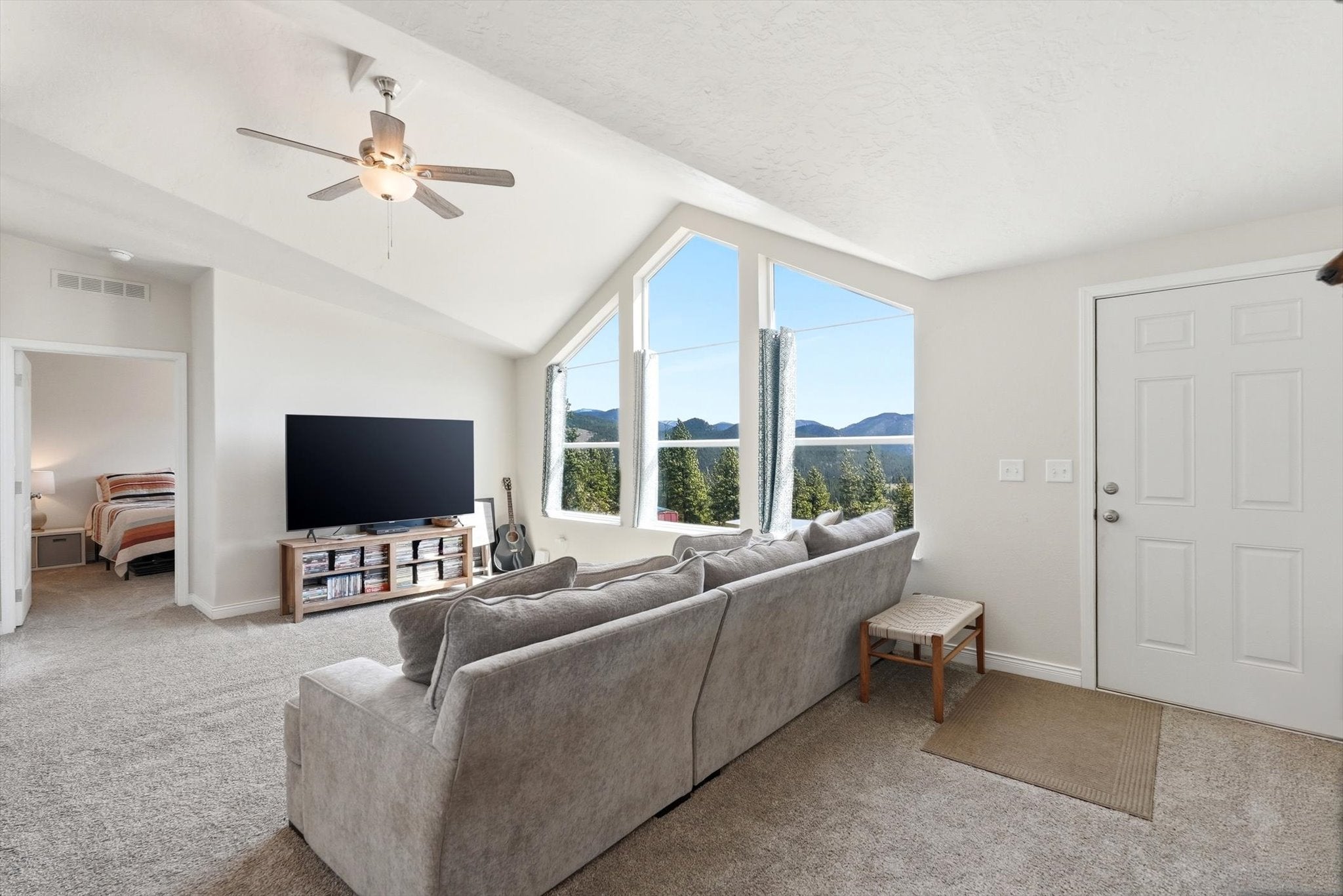 Superior, Montana, 59872, United States, 3 Bedrooms Bedrooms, ,2 BathroomsBathrooms,Residential,For Sale,2035399