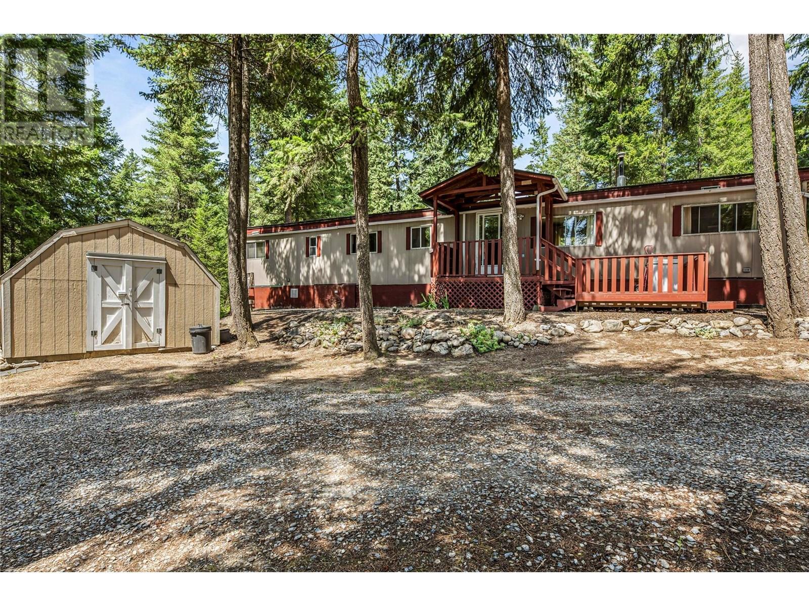 TAPPEN, British Columbia, V0E 2X2, CA, 2 Bedrooms Bedrooms, ,2 BathroomsBathrooms,Residential,For Sale,1868276