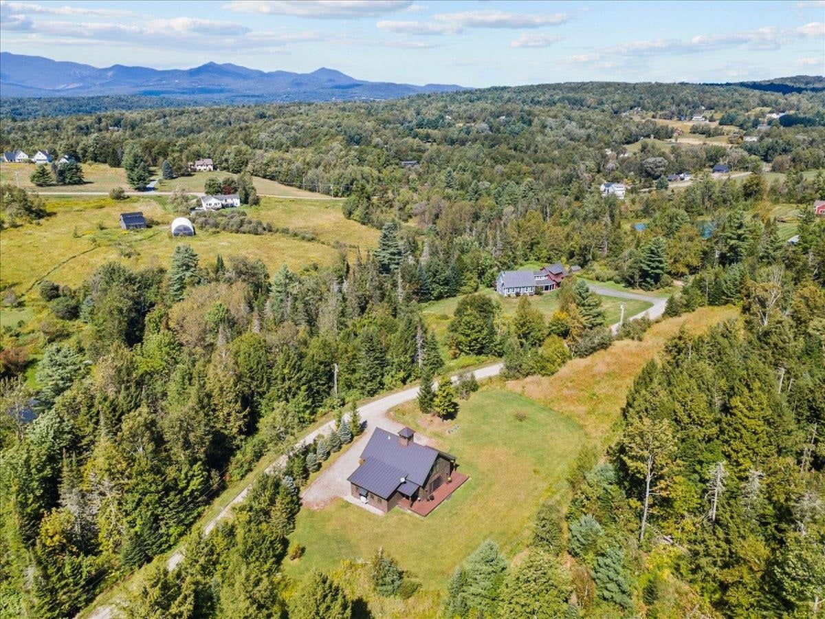 Stowe, Vermont, 05672, United States, 4 Bedrooms Bedrooms, ,3 BathroomsBathrooms,Residential,For Sale,1939915