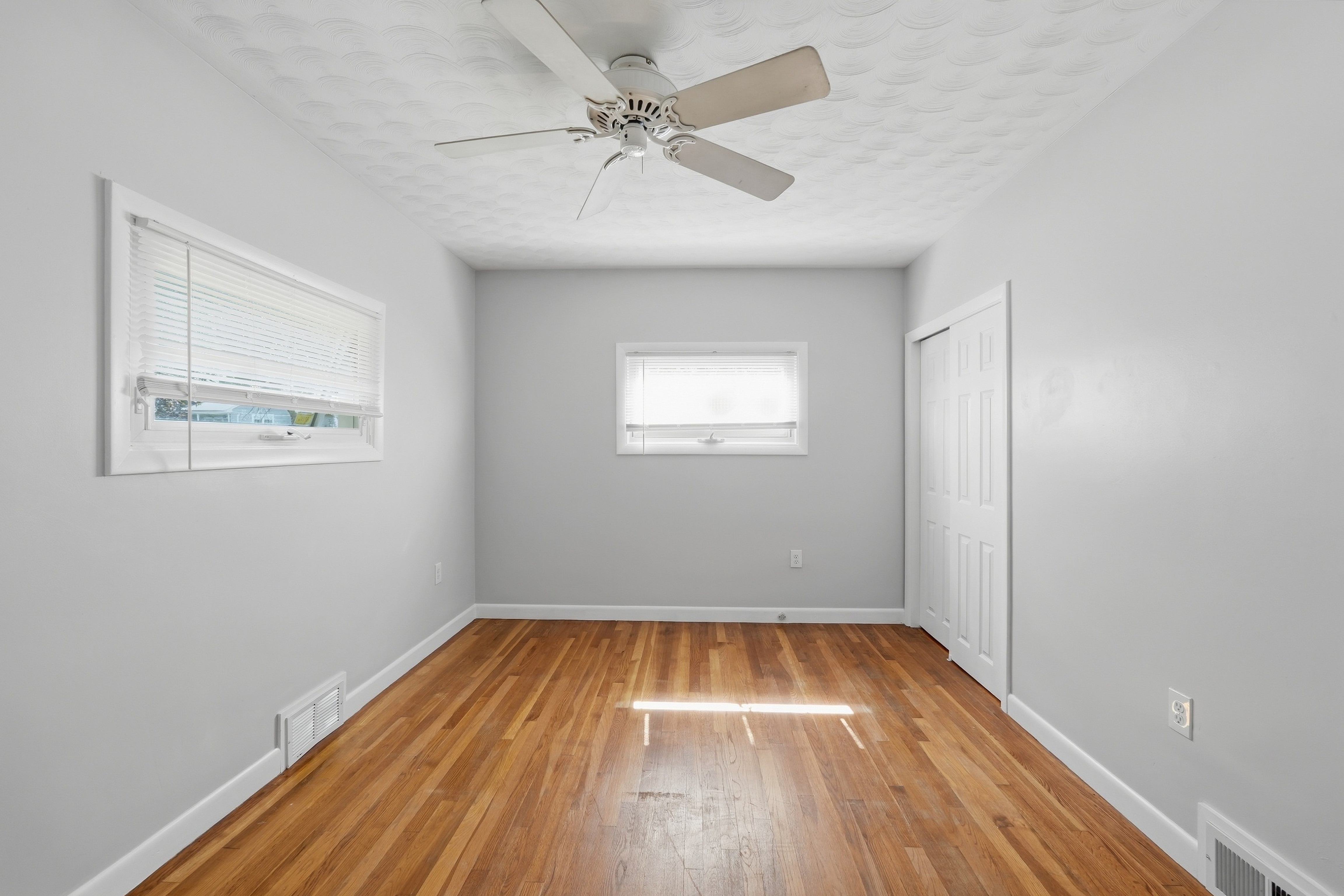 7 Athens Street, Auburn, MA 01501 - 物件實景