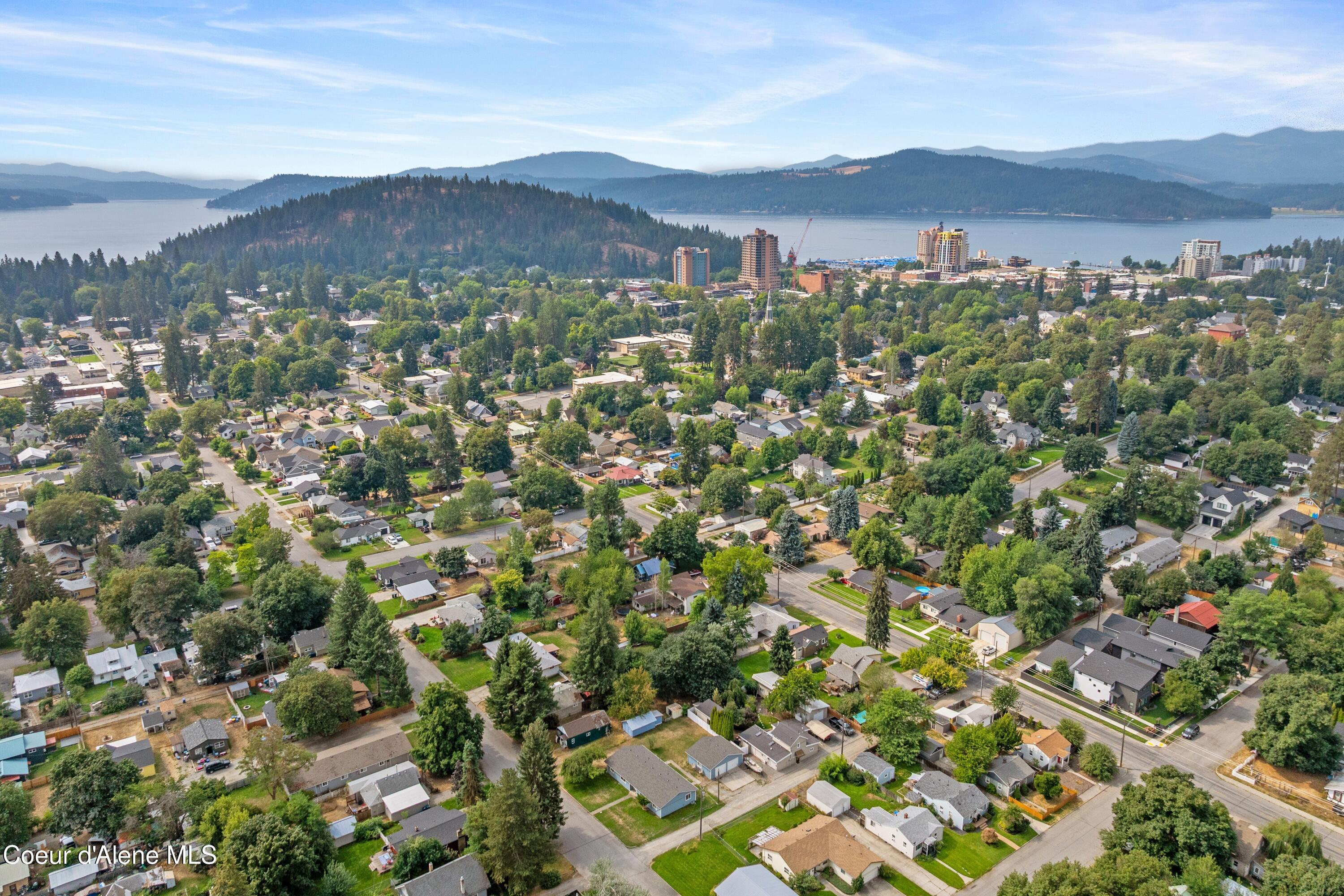 Coeur d'Alene, Idaho, 83814, United States, ,Residential,For Sale,1981076