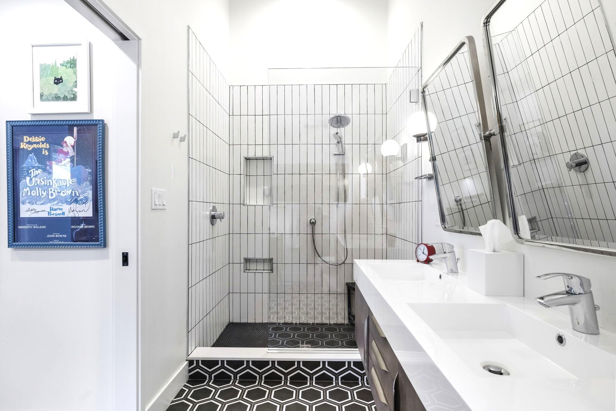 Michigan City, Indiana, 46360, United States, 3 Bedrooms Bedrooms, ,3 BathroomsBathrooms,Residential,For Sale,1988114