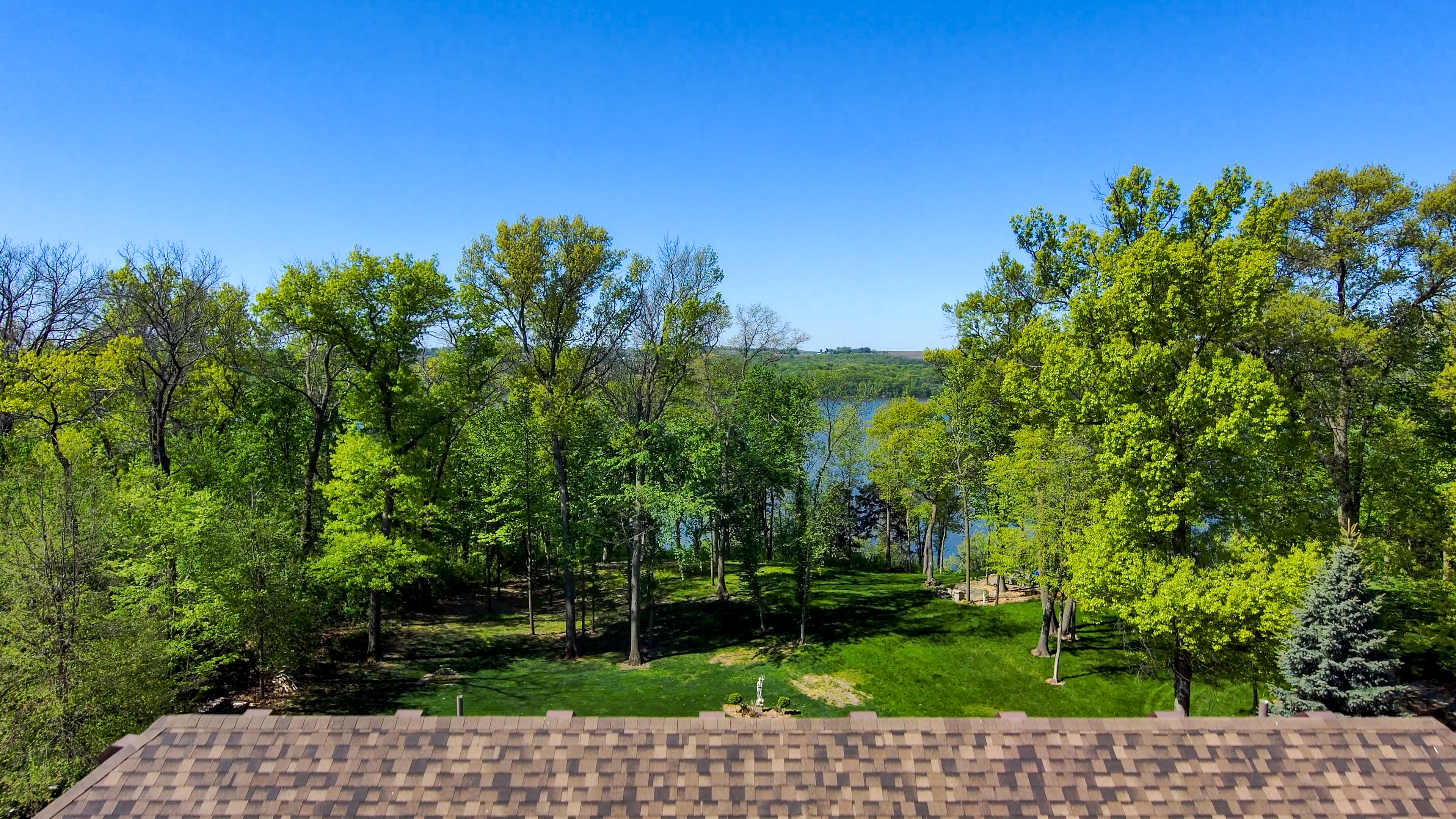  An Elevated Riverfront Sanctuary Above the Mississippi River - 物件實景
