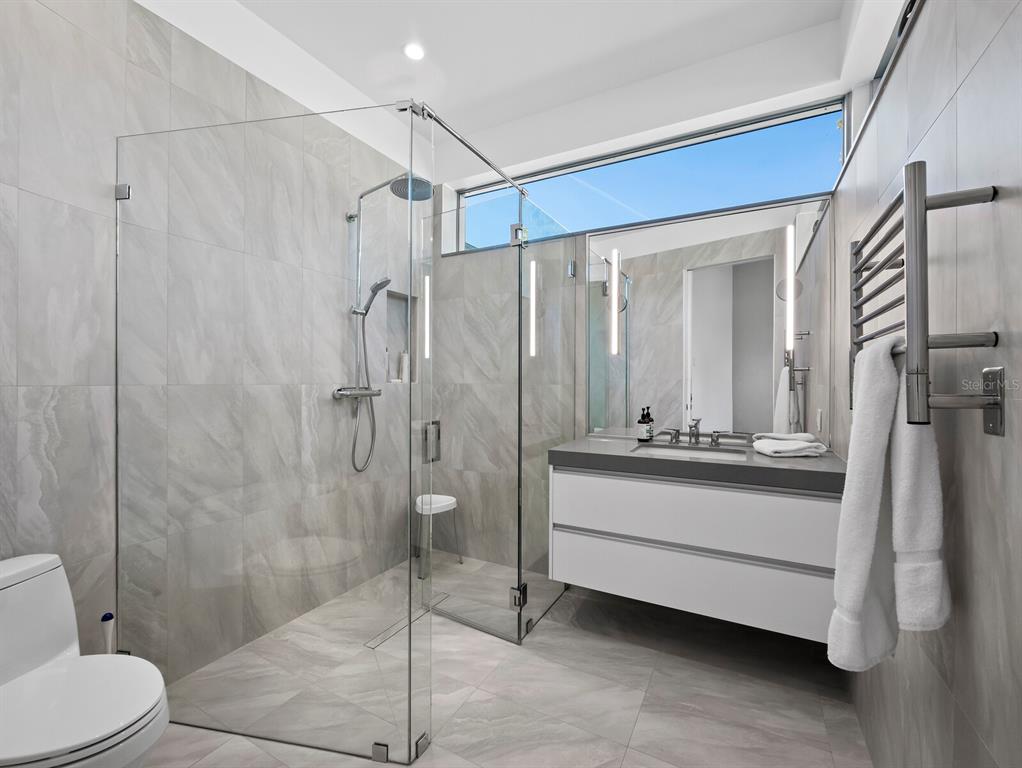 Sarasota, Florida, 34236, United States, 3 Bedrooms Bedrooms, ,5 BathroomsBathrooms,Residential,For Sale,2003430