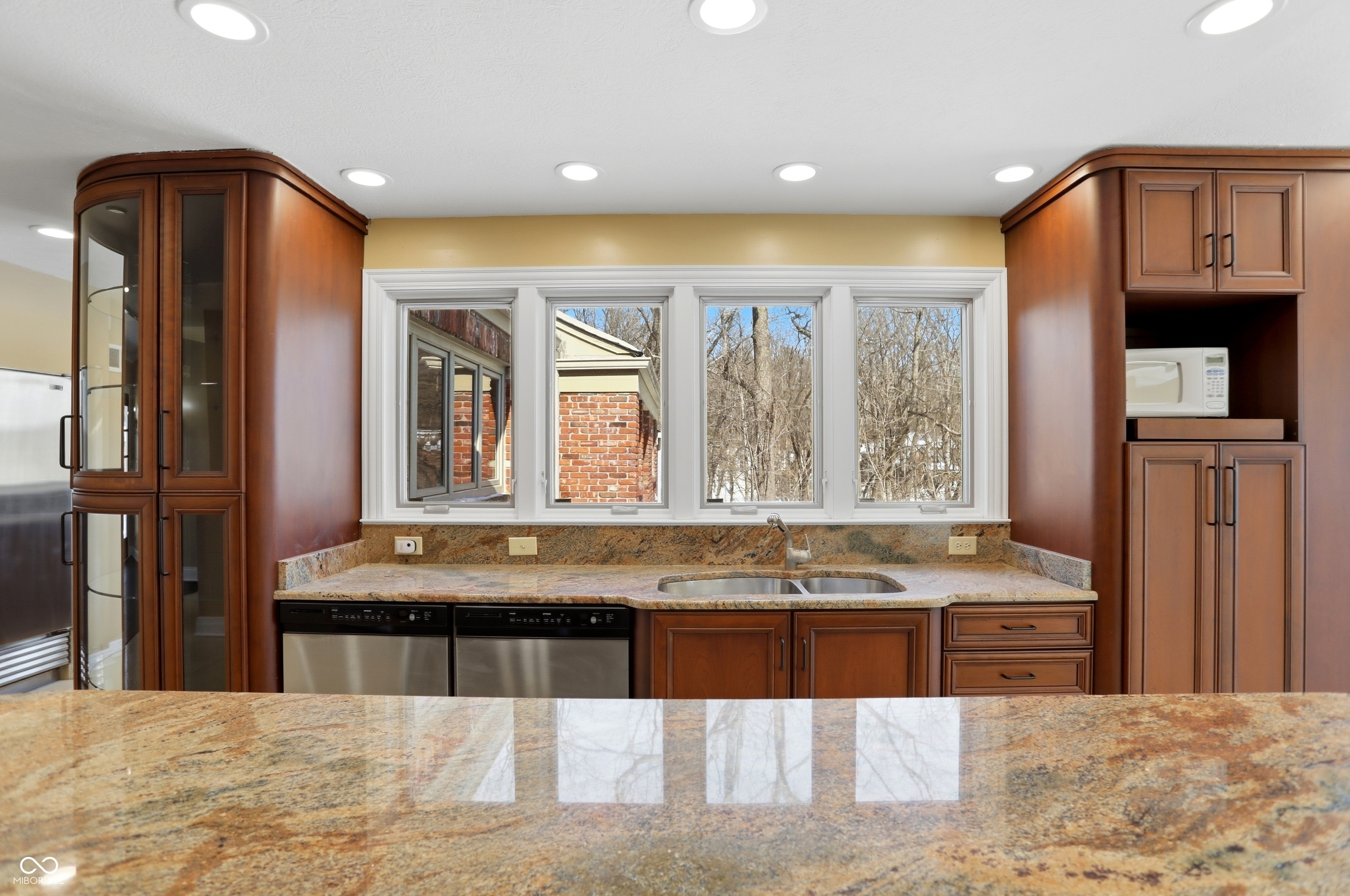 Indianapolis, Indiana, 46256, United States, 6 Bedrooms Bedrooms, ,10 BathroomsBathrooms,Residential,For Sale,2016946