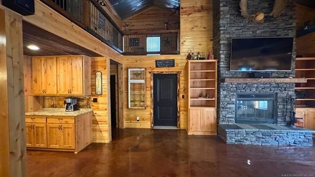 Hodgen, Oklahoma, 74939, United States, 4 Bedrooms Bedrooms, ,3 BathroomsBathrooms,Residential,For Sale,1979733