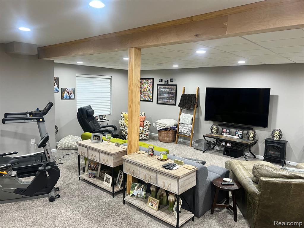 Shelby Township, Michigan, 48316, United States, 3 Bedrooms Bedrooms, ,4 BathroomsBathrooms,Residential,For Sale,2014056