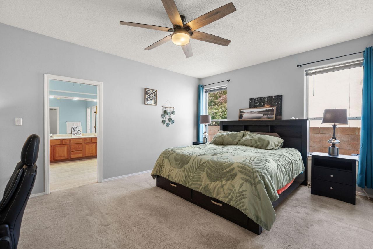 Albuquerque, New Mexico, 87122, United States, 3 Bedrooms Bedrooms, ,2 BathroomsBathrooms,Residential,For Sale,1992964