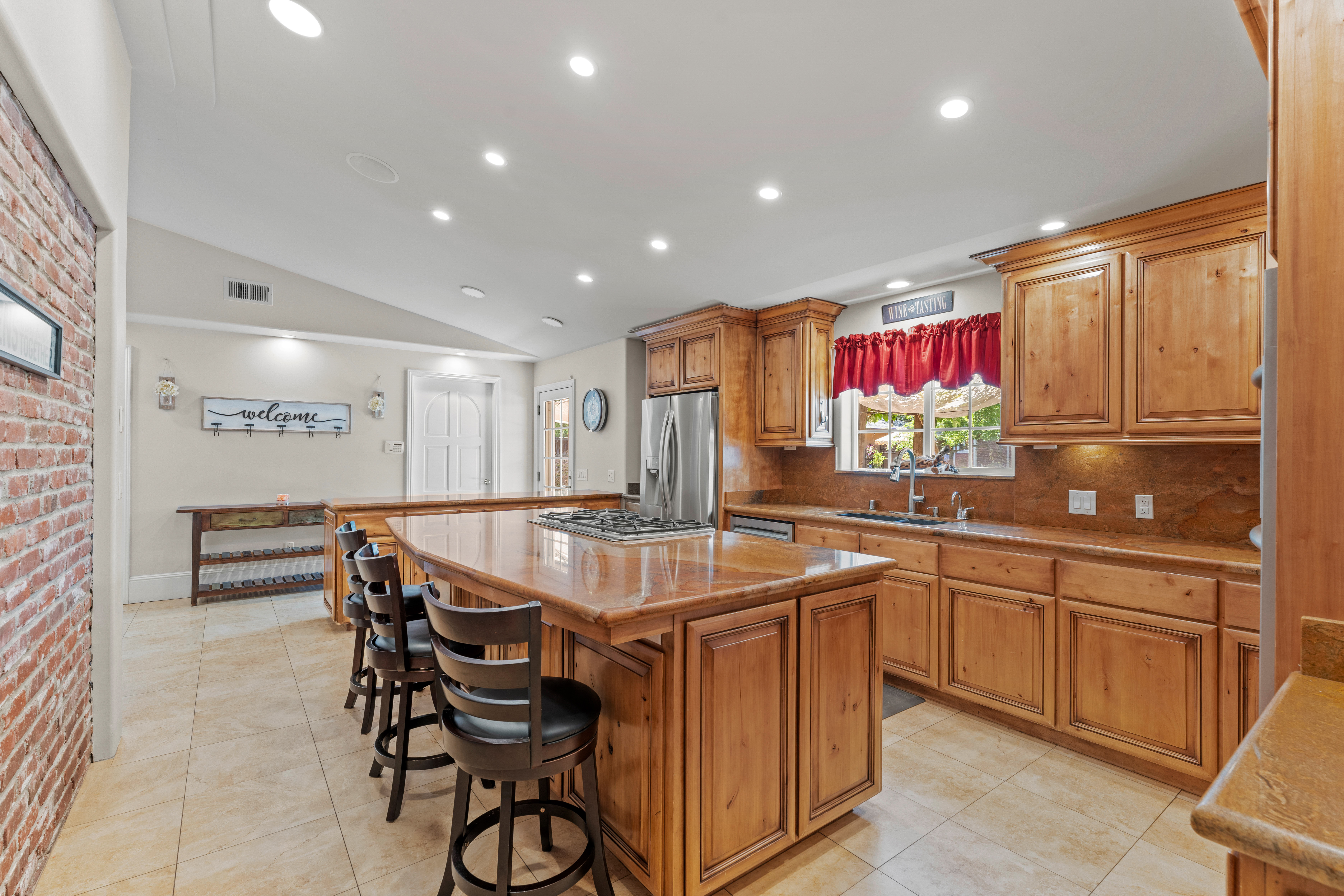  5770 Hoffman Lane, Fair Oaks, CA 95628 - 物件實景