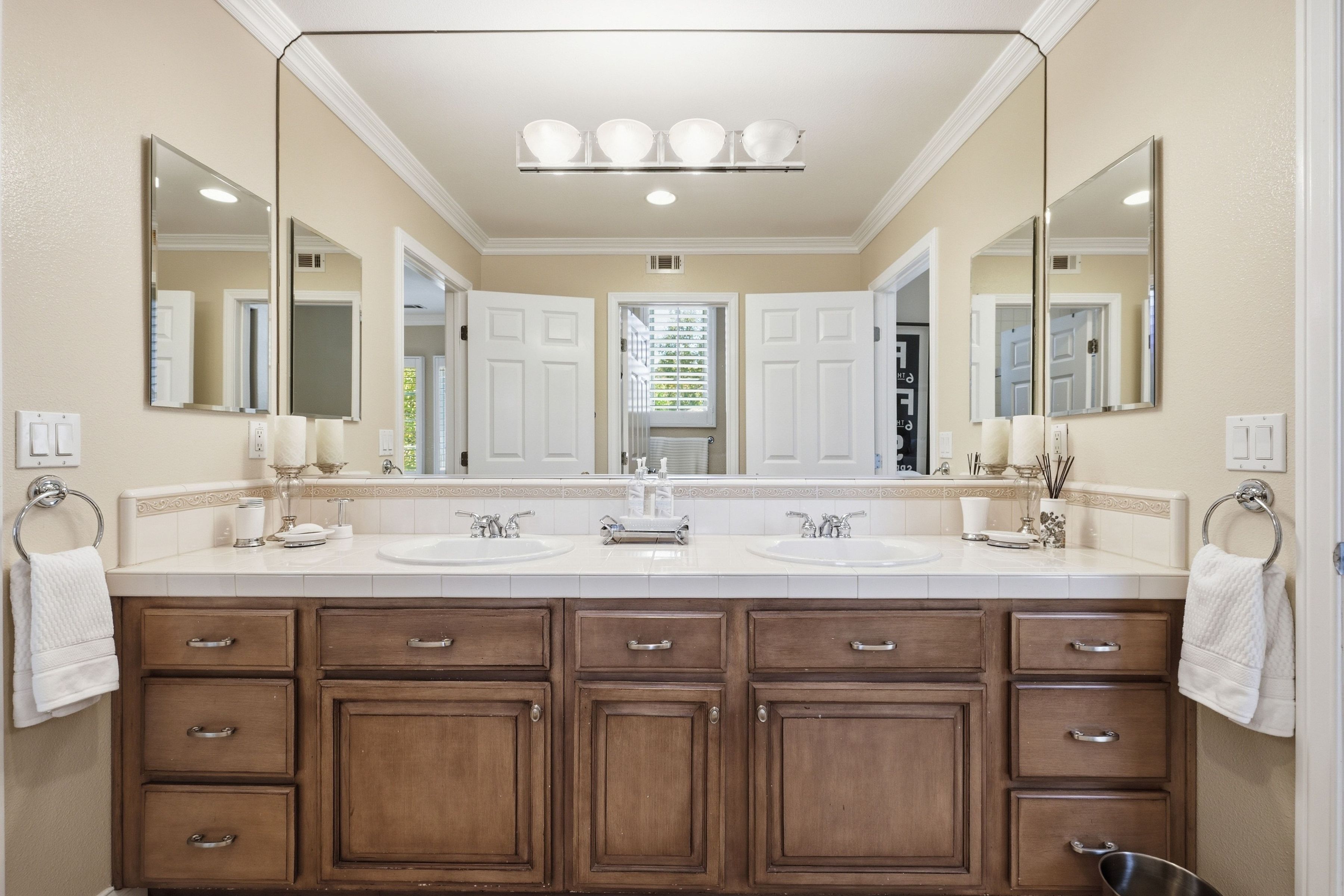  254 Baybrook Court, Lake Sherwood - 物件實景