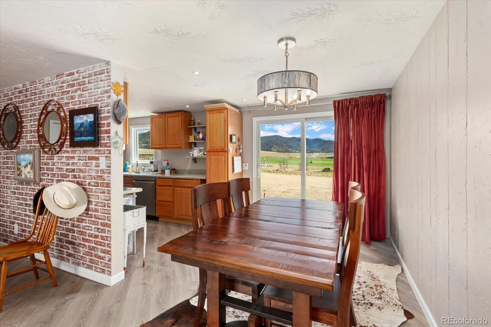 Salida, Colorado, 81201, United States, 3 Bedrooms Bedrooms, ,1 BathroomBathrooms,Residential,For Sale,2045290