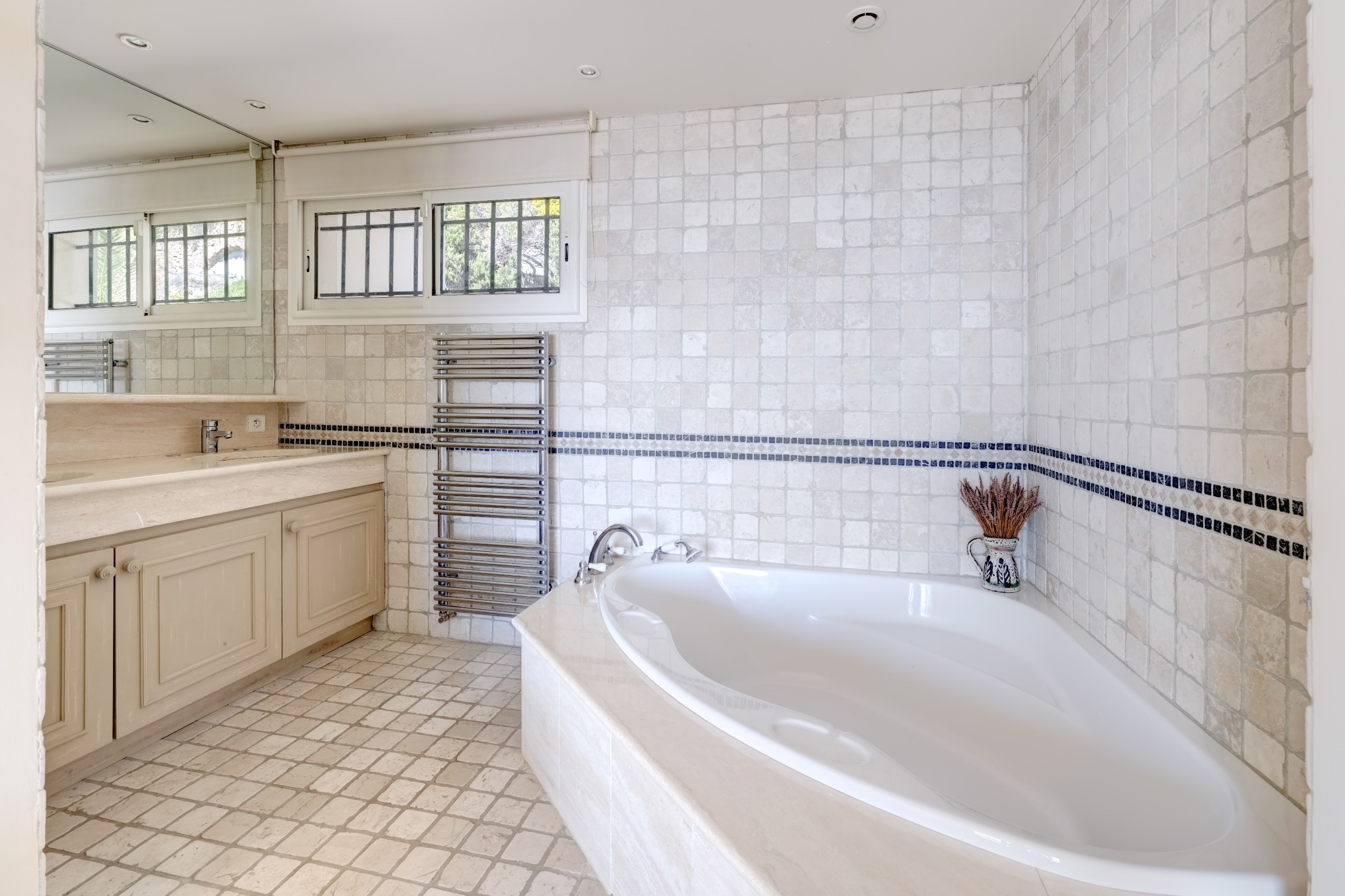  Cannes Californie one bedroom apartment terrace 21 sqm sea views renovation pot… - 物件實景