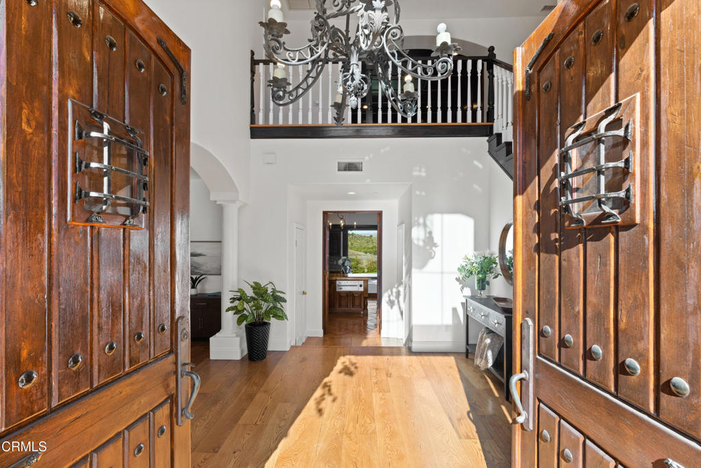 Camarillo, California, 93012, United States, 5 Bedrooms Bedrooms, ,4 BathroomsBathrooms,Residential,For Sale,1826844