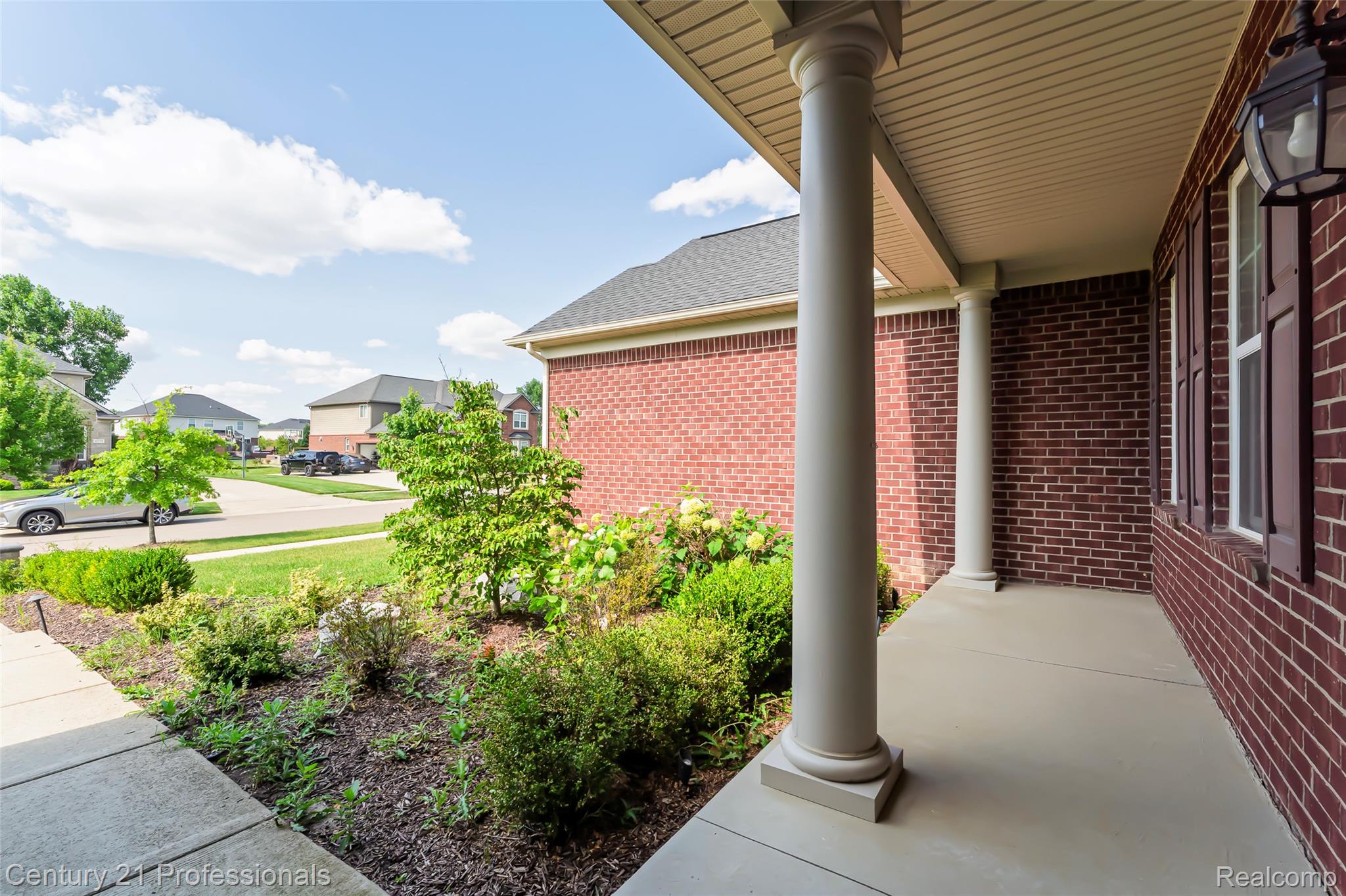 Canton, Michigan, 48187, United States, 5 Bedrooms Bedrooms, ,6 BathroomsBathrooms,Residential,For Sale,1908049