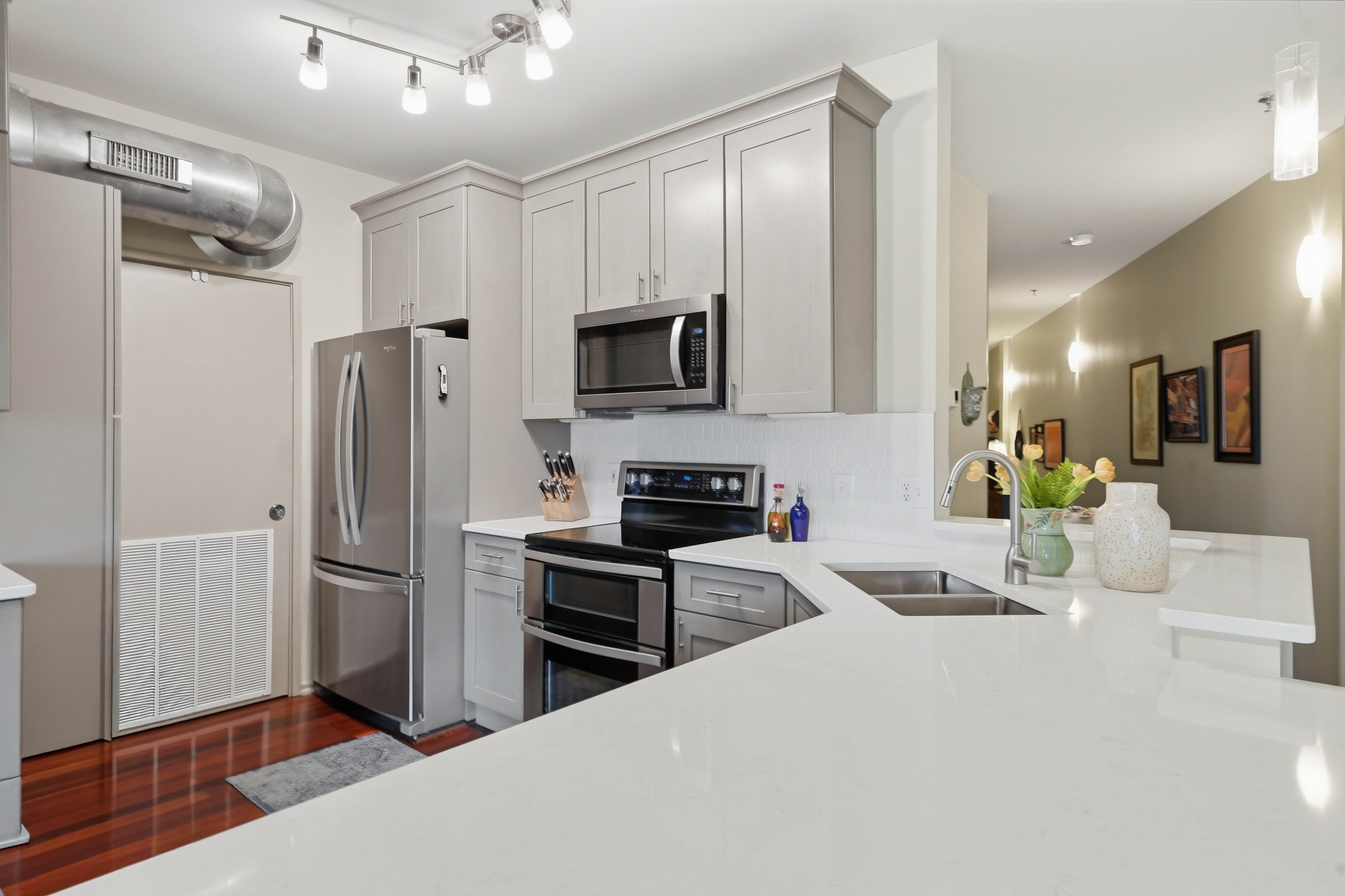  440 Walnut Street 302, Knoxville, TN 37902 - 物件實景