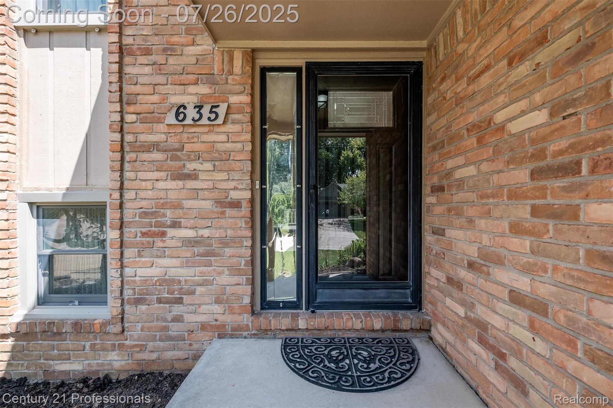 RochesterHills, Michigan, 48309, United States, 3 Bedrooms Bedrooms, ,4 BathroomsBathrooms,Residential,For Sale,1975031