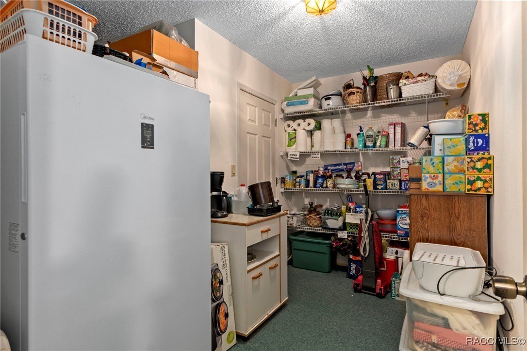 Inverness, Florida, 34450, United States, 2 Bedrooms Bedrooms, ,3 BathroomsBathrooms,Residential,For Sale,2005210