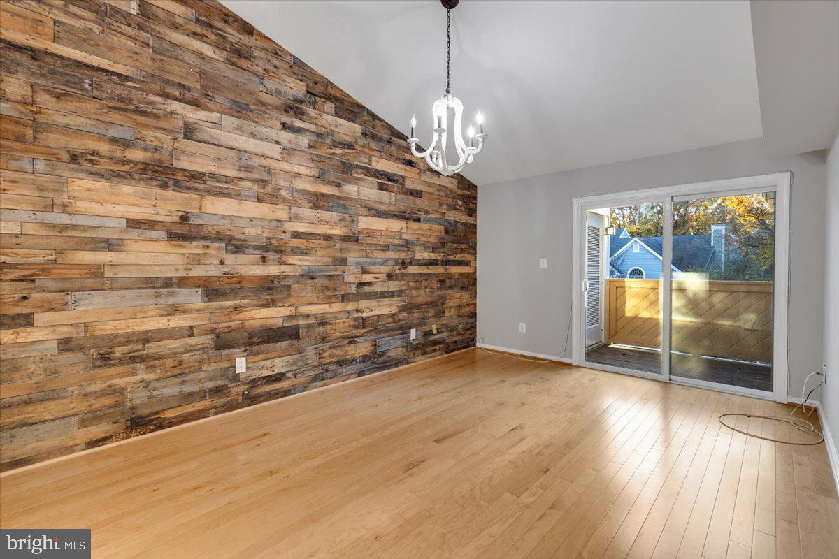 Reston, Virginia, 20194, United States, 3 Bedrooms Bedrooms, ,3 BathroomsBathrooms,Residential,For Sale,1989486