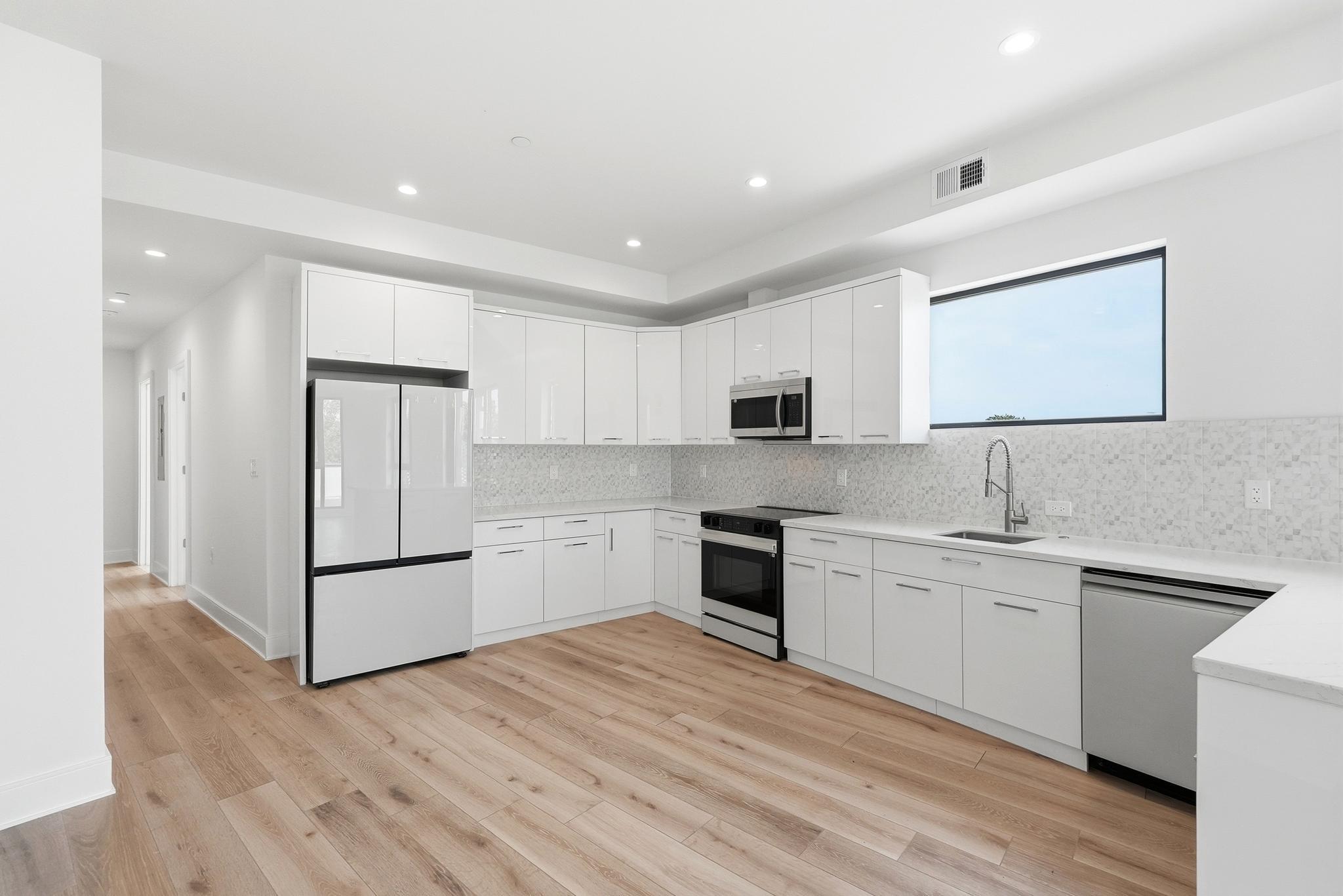  4328 Georgia Avenue NW, Washington, DC, 20011 - 物件實景