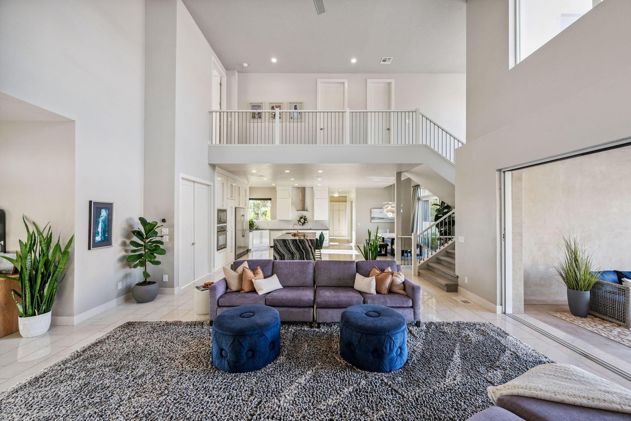 St George, Utah, 84790, United States, 6 Bedrooms Bedrooms, ,6 BathroomsBathrooms,Residential,For Sale,1975386