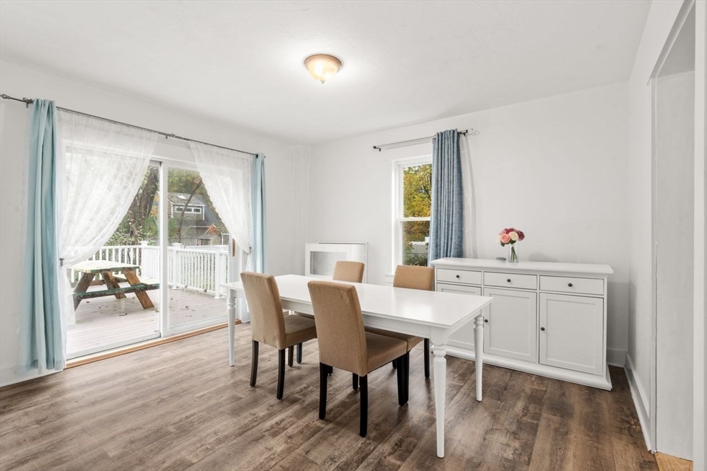 Rockland, Massachusetts, 02370, United States, 3 Bedrooms Bedrooms, ,1 BathroomBathrooms,Residential,For Sale,1968670