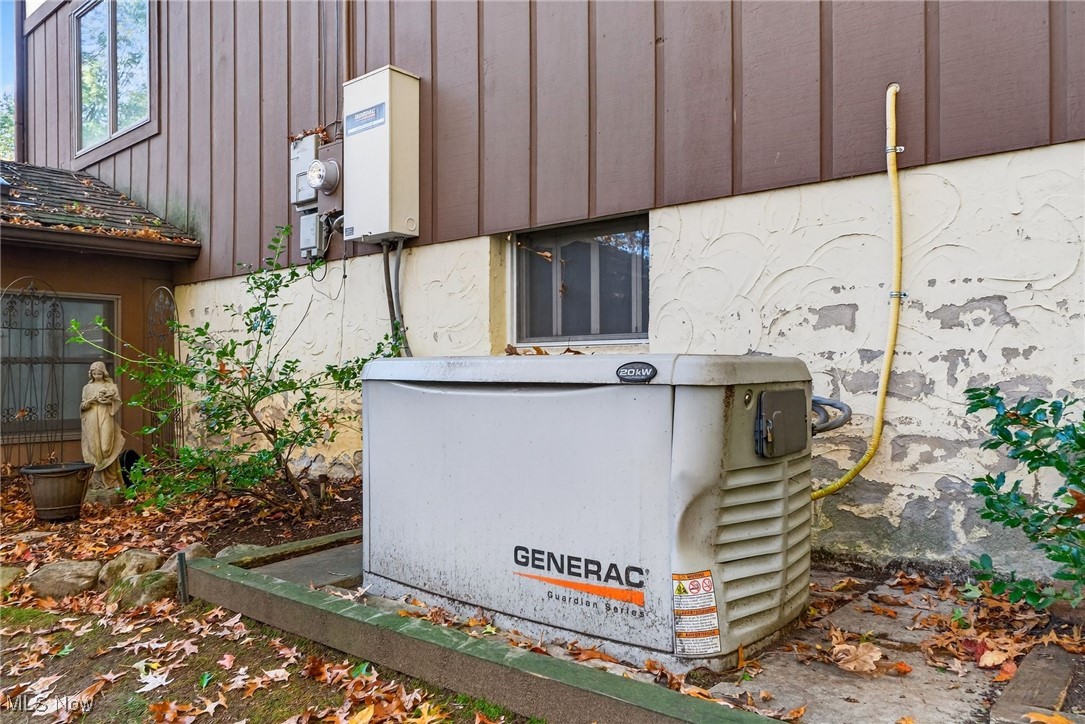 Kent, Ohio, 44240, United States, 3 Bedrooms Bedrooms, ,3 BathroomsBathrooms,Residential,For Sale,1973224