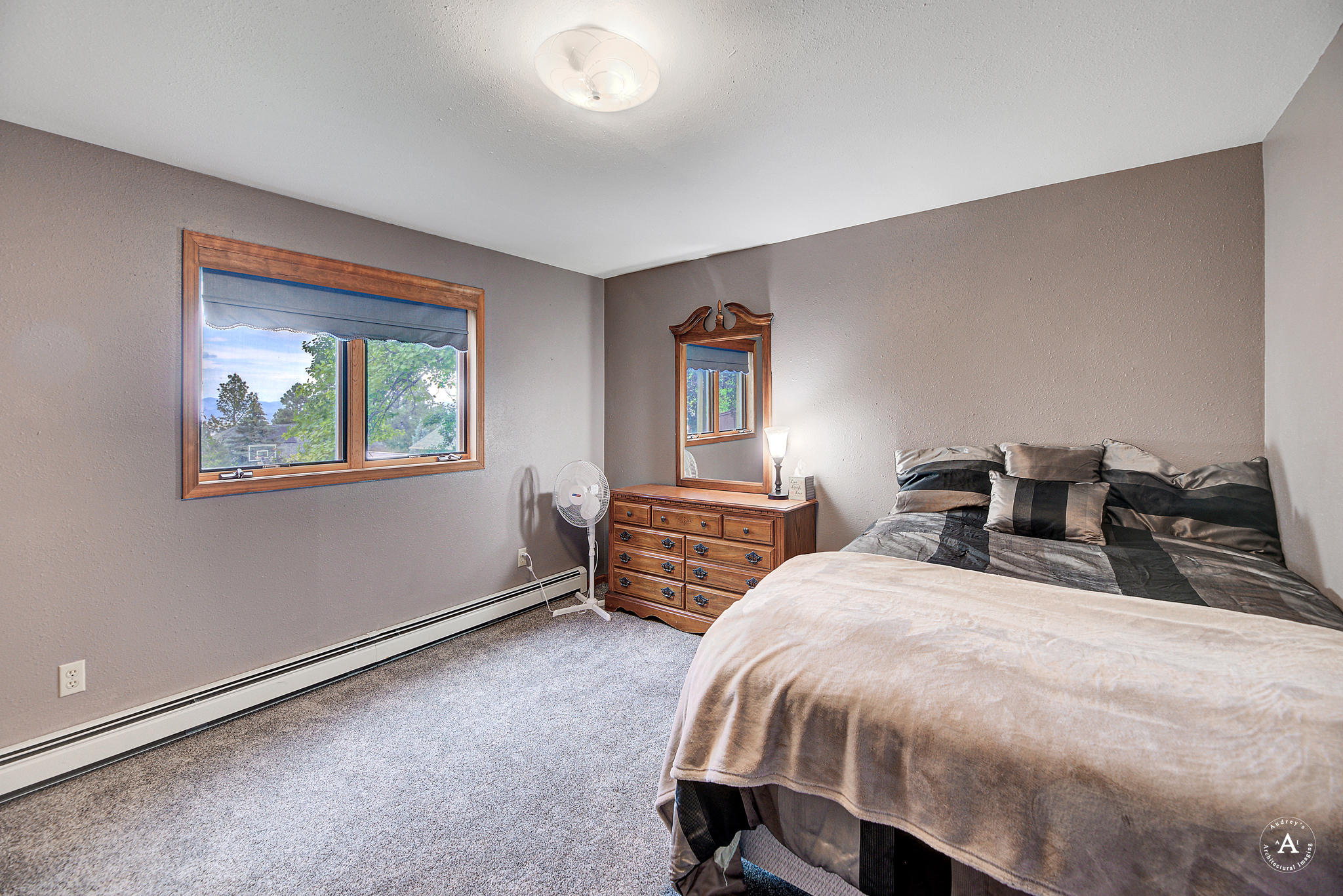 Helena, Montana, 59601, United States, 5 Bedrooms Bedrooms, ,4 BathroomsBathrooms,Residential,For Sale,1974729