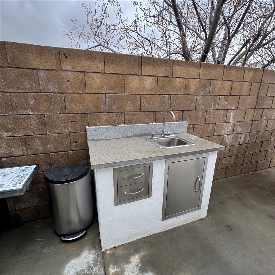 Lancaster, California, 93534, United States, 4 Bedrooms Bedrooms, ,2 BathroomsBathrooms,Residential,For Sale,2007515