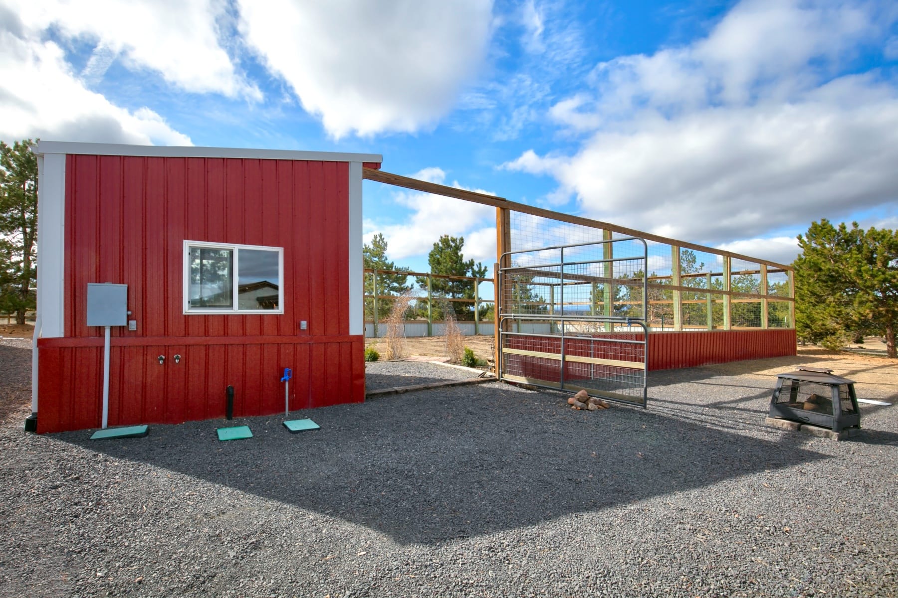 11301 SW Robinson Lane Powell Butte, OR 97753 - 物件實景