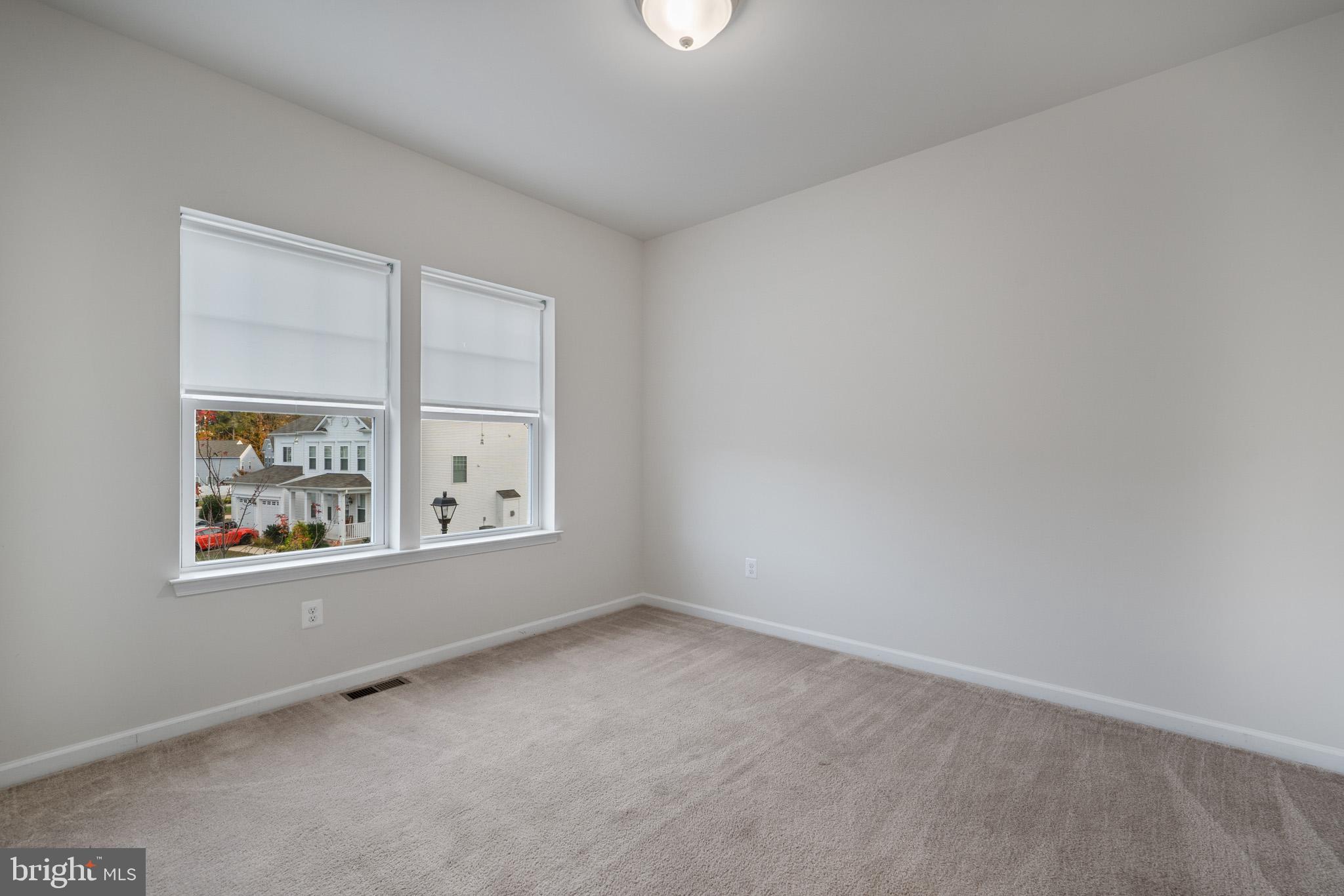 California, Maryland, 20619, United States, 5 Bedrooms Bedrooms, ,4 BathroomsBathrooms,Residential,For Sale,1987113