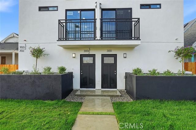 Los Angeles, California, 90011, United States, ,Residential,For Sale,1987008