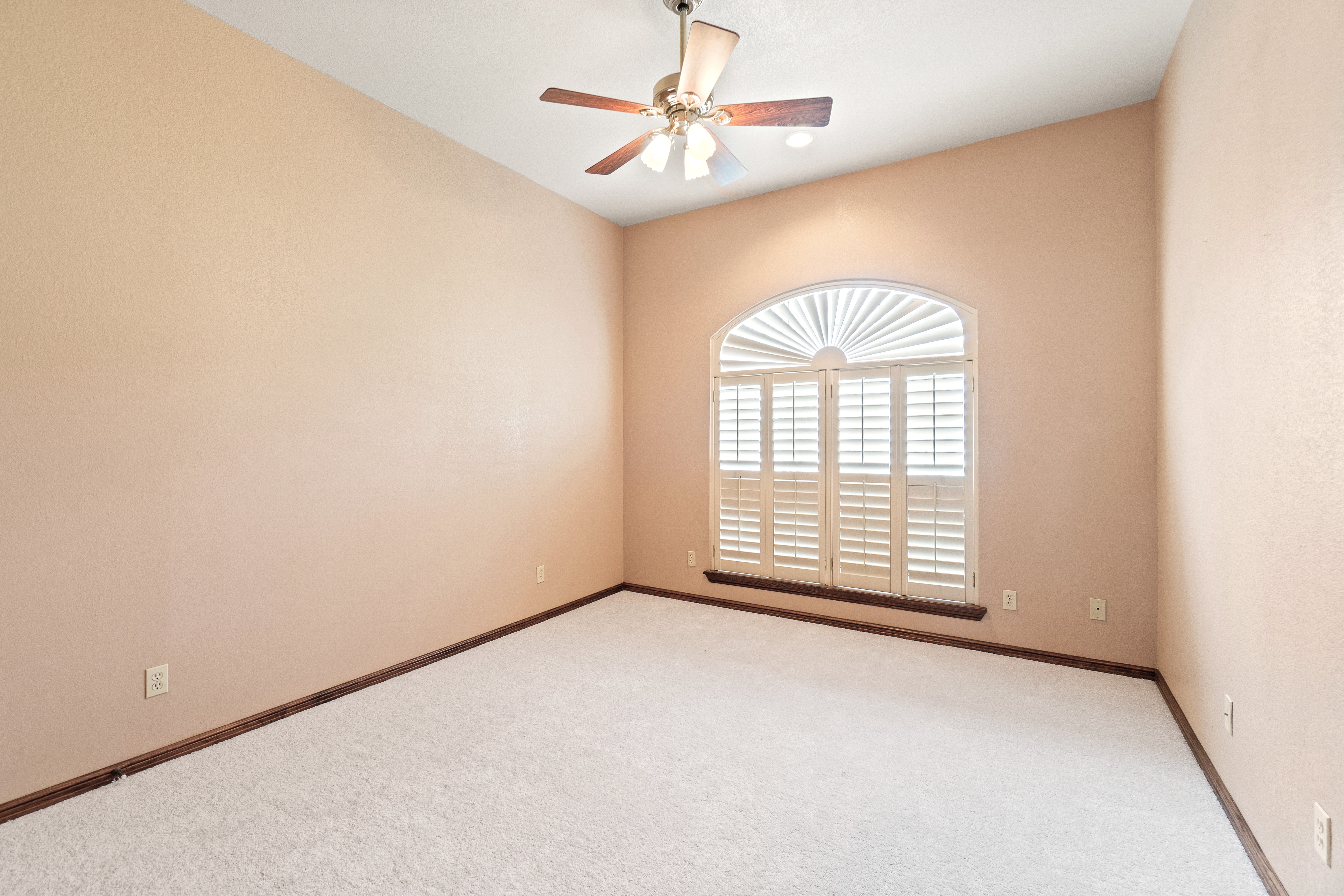 Harlingen, Texas, 78552, United States, 4 Bedrooms Bedrooms, ,3 BathroomsBathrooms,Residential,For Sale,1867020
