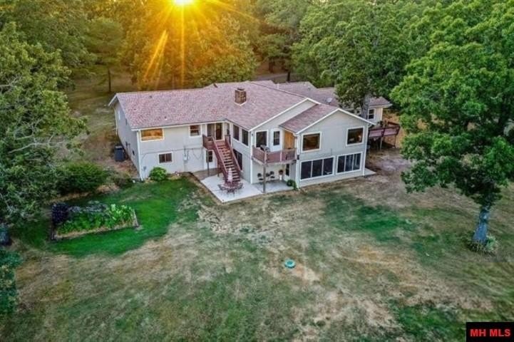 Mountain Home, Arkansas, 72653, United States, 5 Bedrooms Bedrooms, ,4 BathroomsBathrooms,Residential,For Sale,1899496