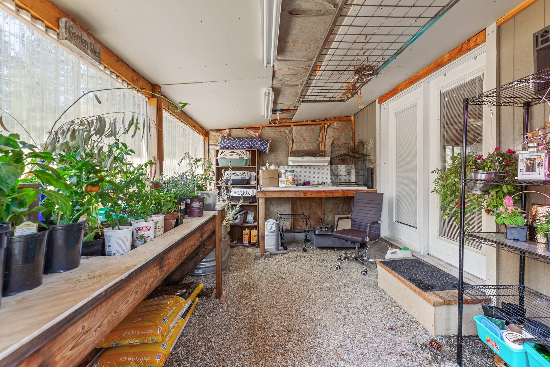  Beautiful Home on 5 Acres - 物件實景