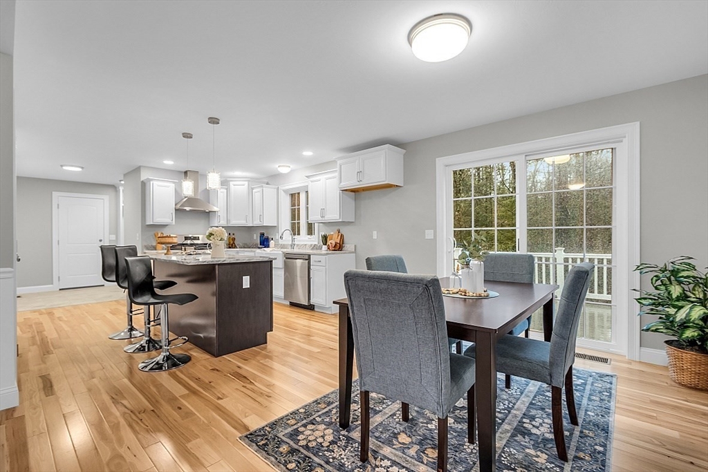 Leominster, Massachusetts, 01453, United States, 4 Bedrooms Bedrooms, ,3 BathroomsBathrooms,Residential,For Sale,1828563
